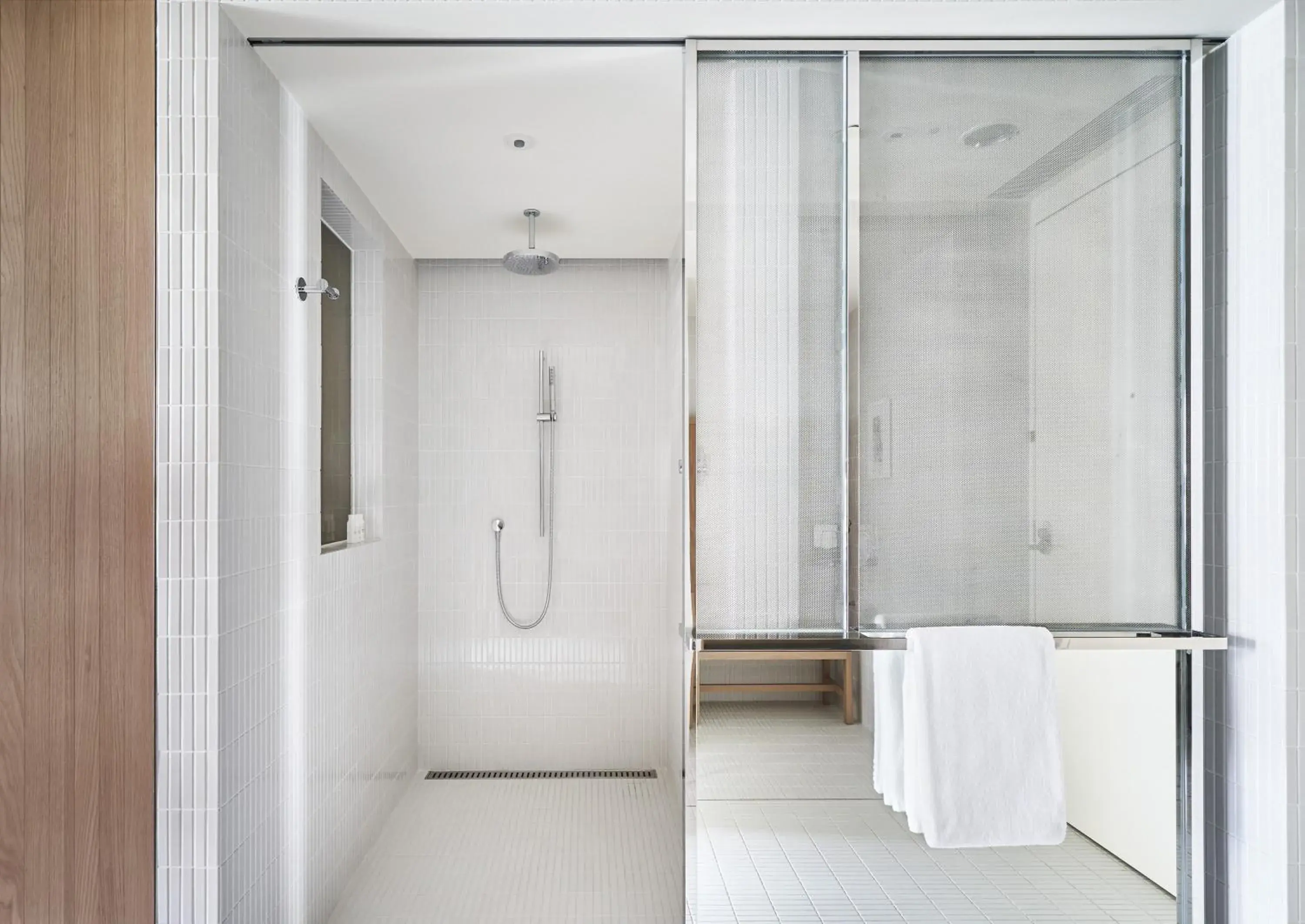 Essential King Room in Kimpton Da An Taipei- an IHG Hotel Essential King Room in Kimpton Da An Taipei- an IHG Hotel