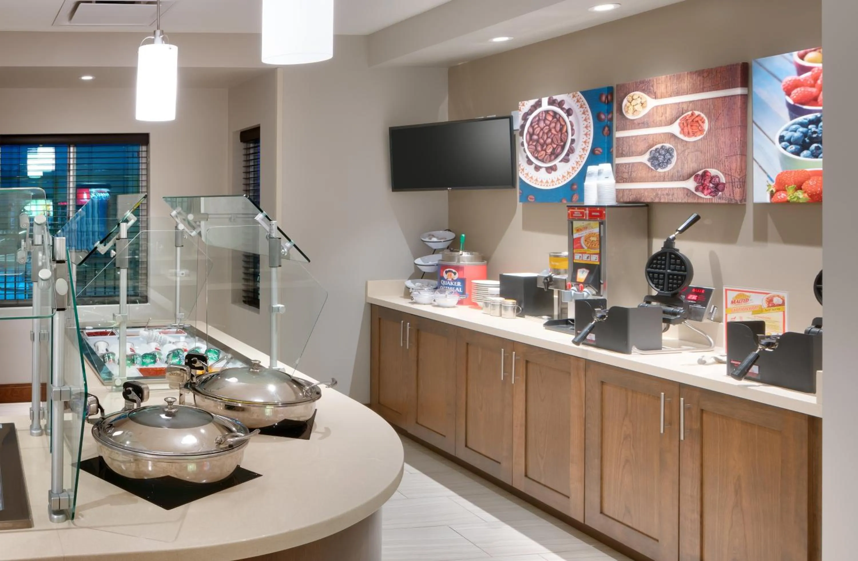 Breakfast in Staybridge Suites - Lehi - Traverse Ridge Center by IHG