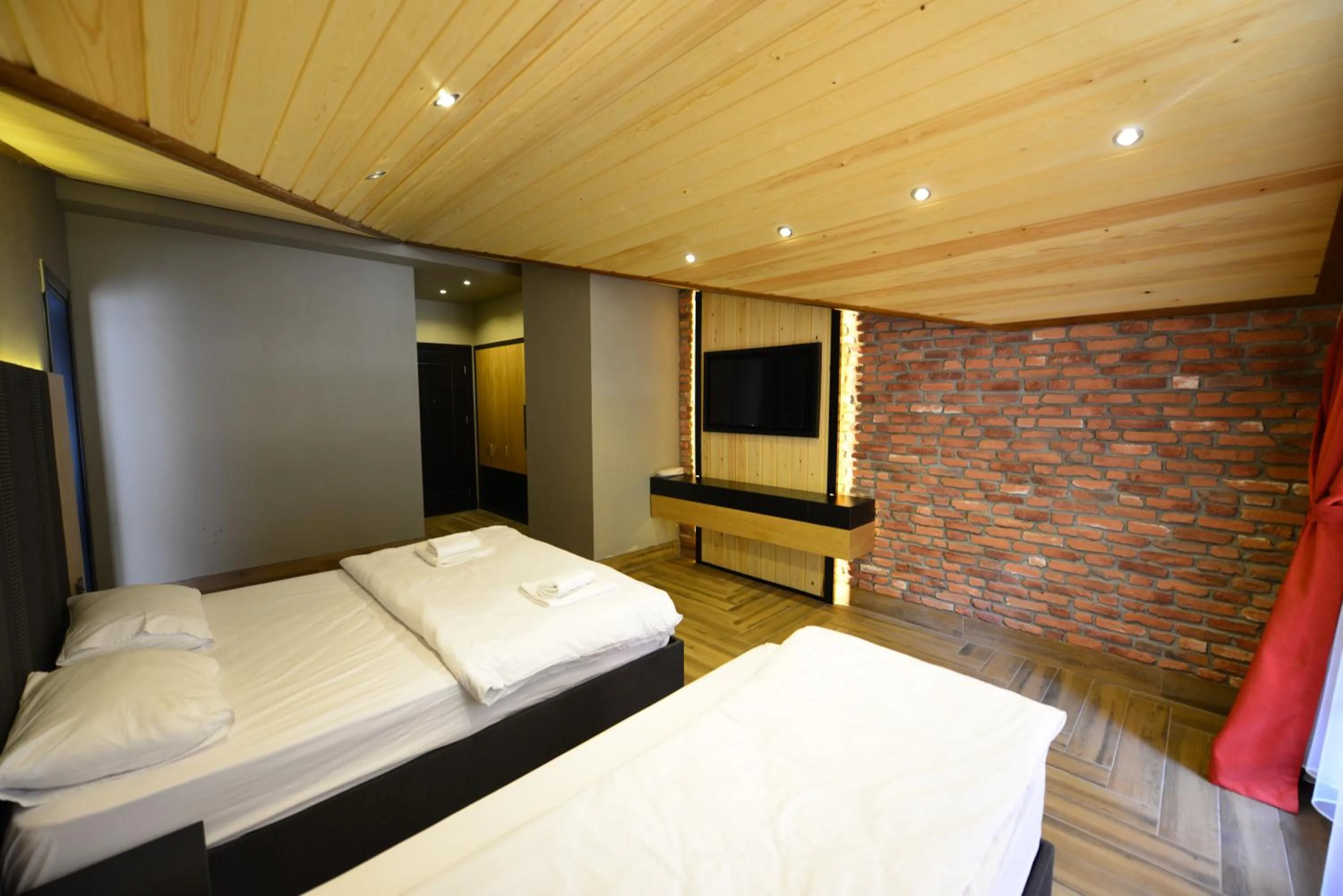 Bed in Inanlar Deluxe Hotel & Bungalow