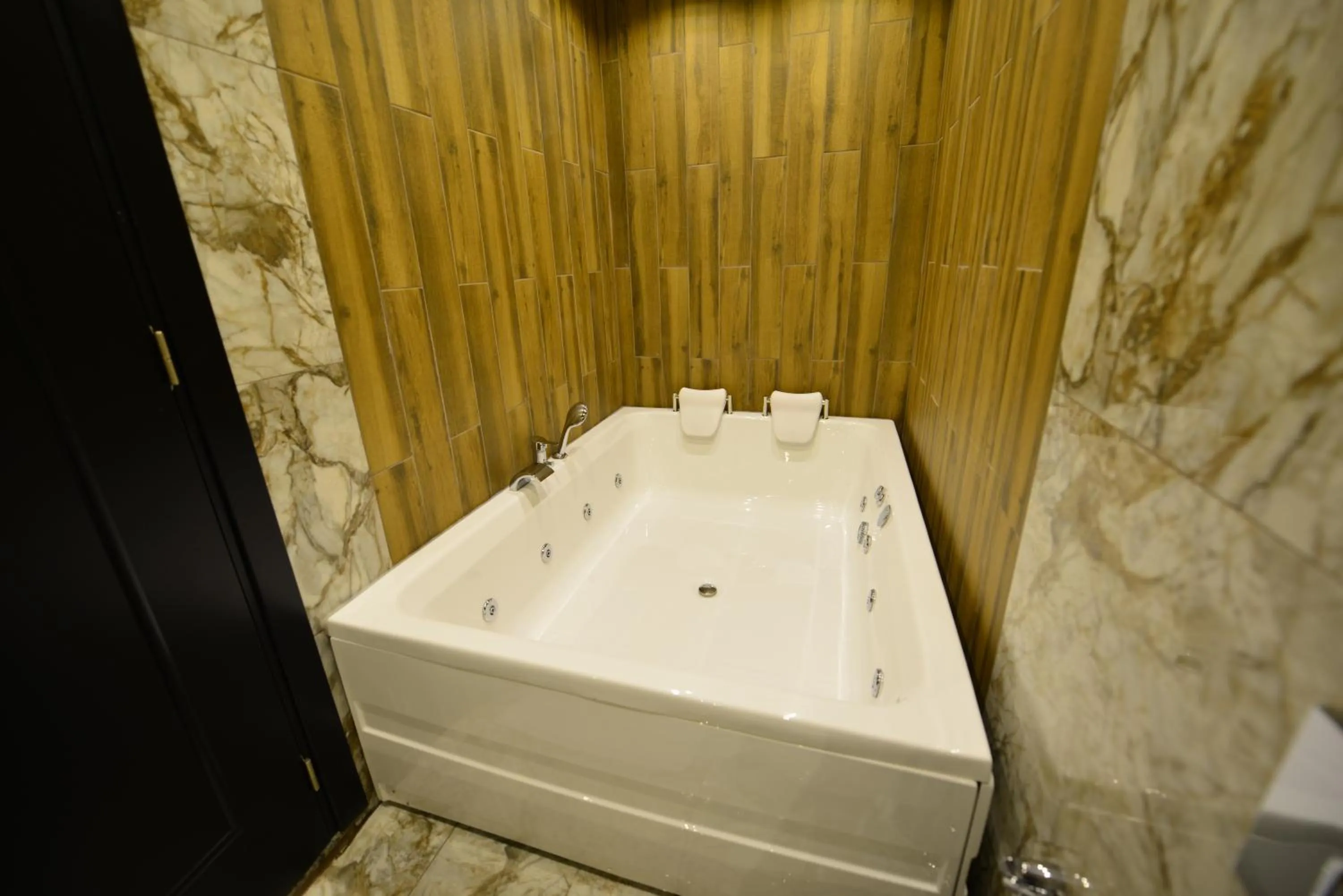 Bathroom in Inanlar Deluxe Hotel & Bungalow