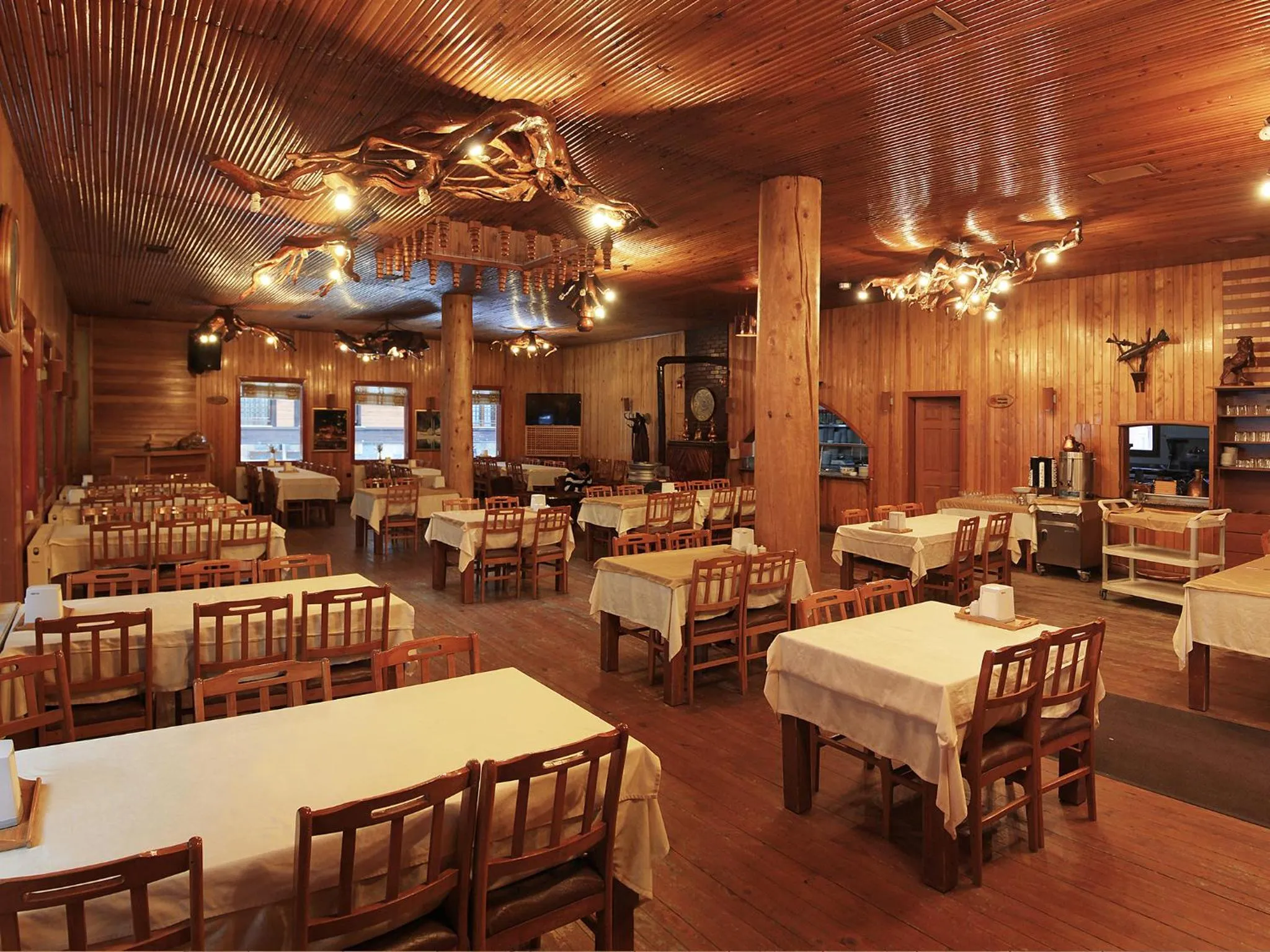 Restaurant/places to eat in Inanlar Deluxe Hotel & Bungalow