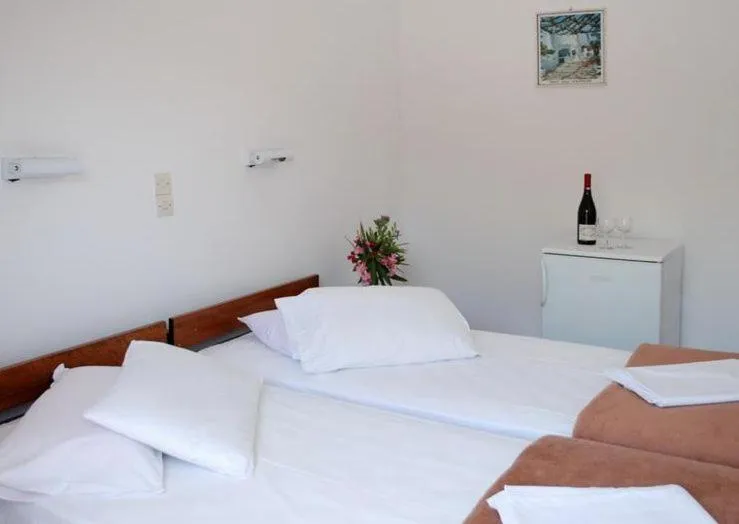 Bed in Hotel 3 Adelfia