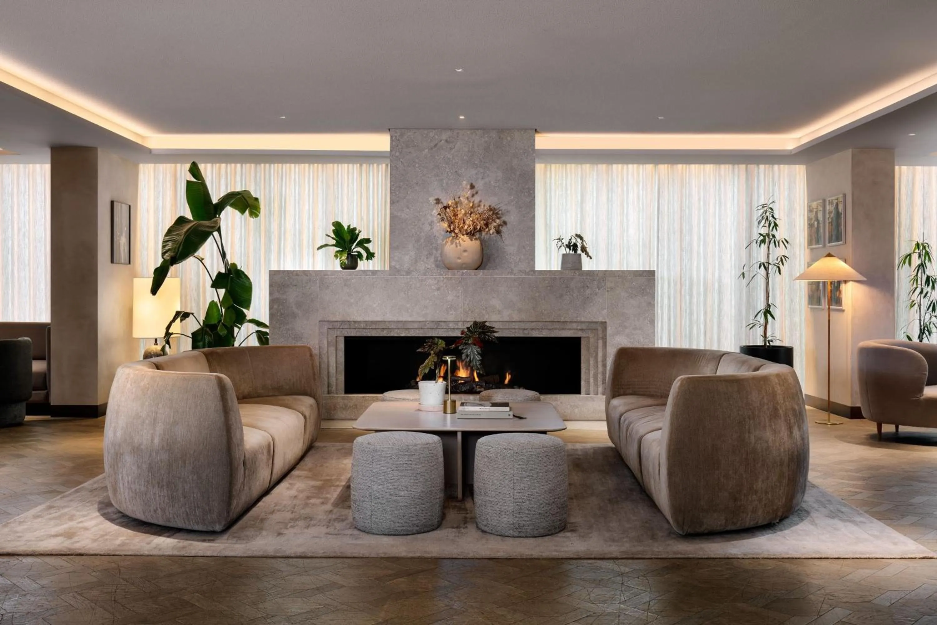 Lounge or bar in The Stratford, Autograph Collection