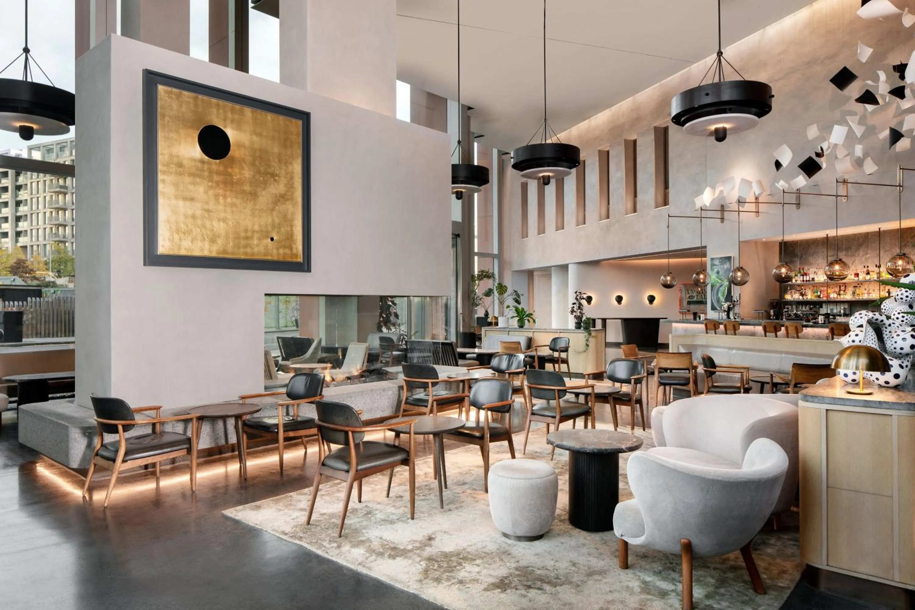 Lounge or bar in The Stratford, Autograph Collection