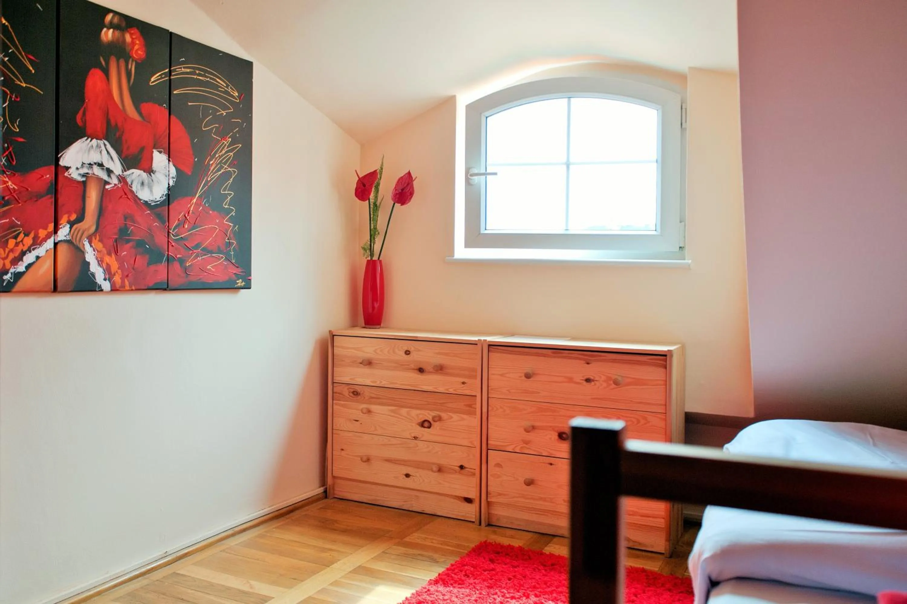 Photo of the whole room in Hostel Bailando Wroclawska 25