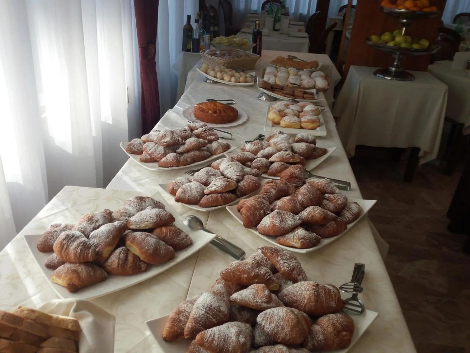 Breakfast in Hotel Gioiella Depandance