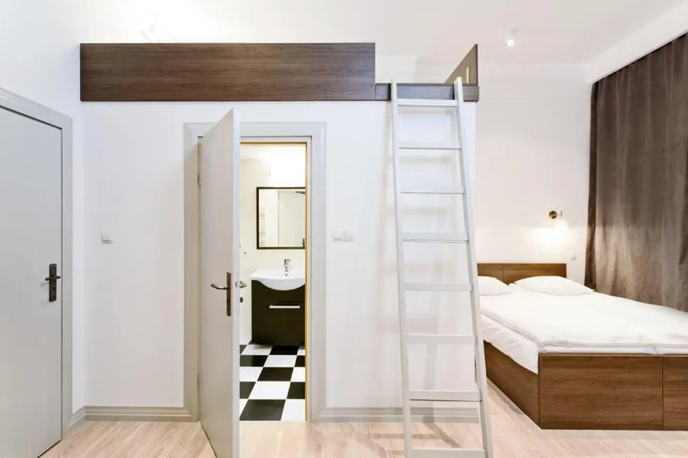 Photo of the whole room, Bed in MoHo S