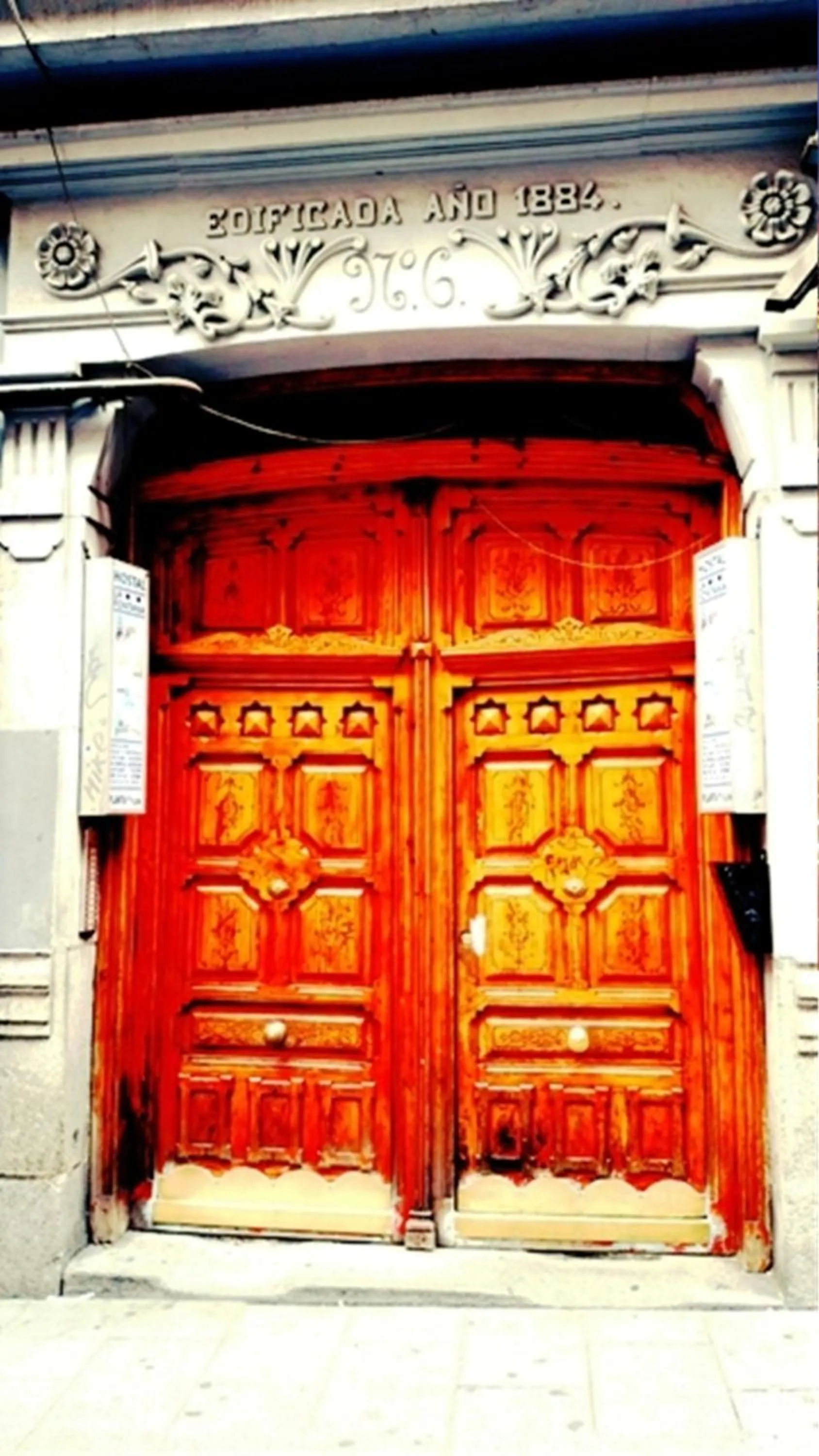 Facade/entrance in Hostal La Fontana