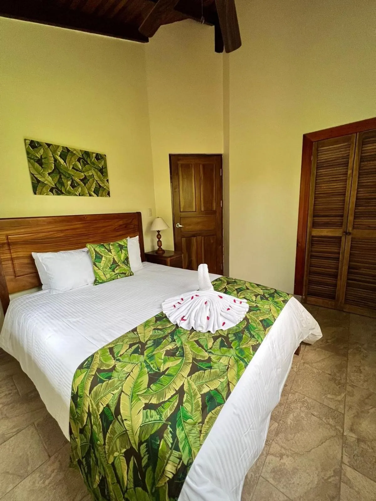 Bed in La Foresta Nature Resort