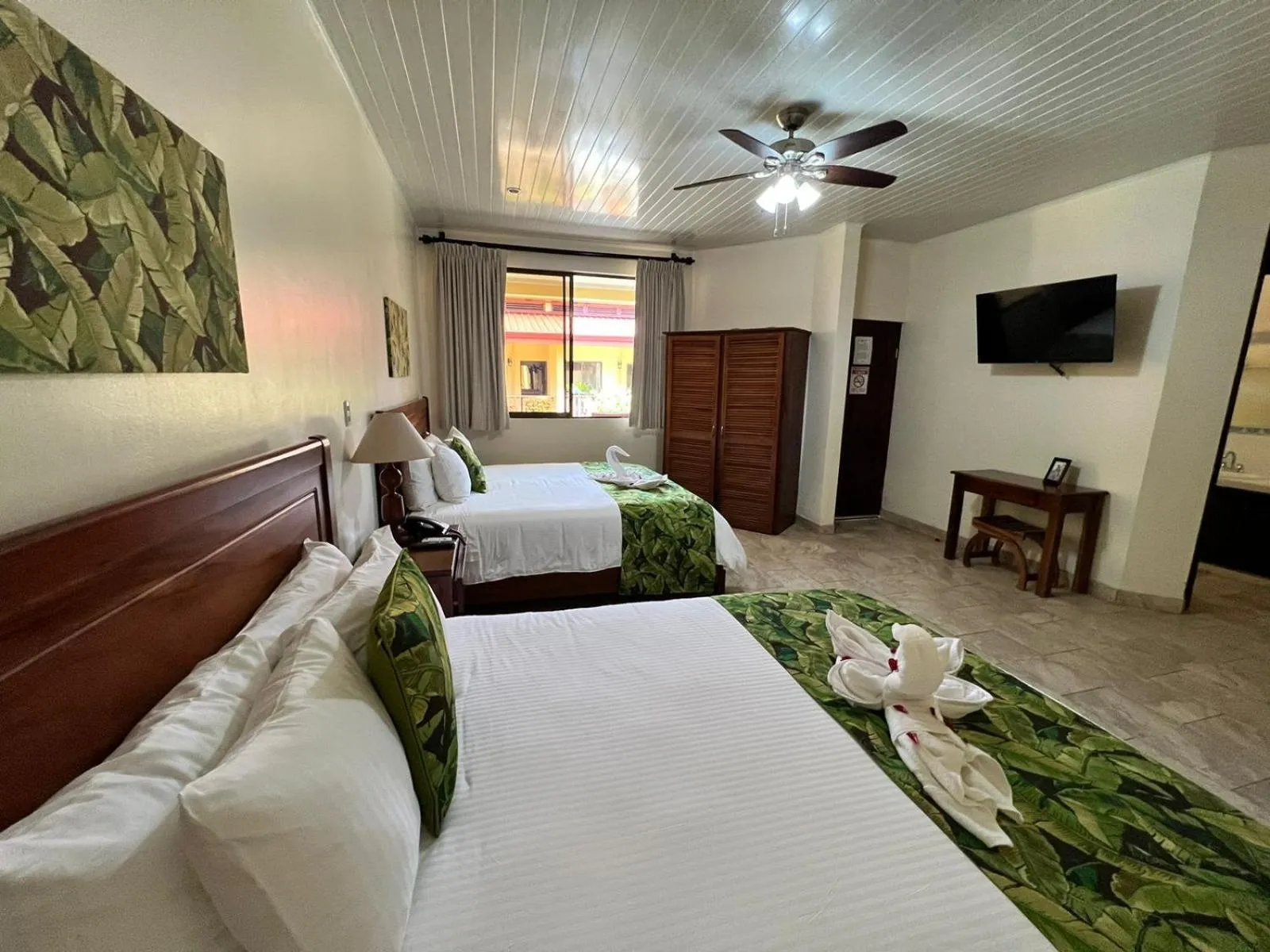 Bed in La Foresta Nature Resort