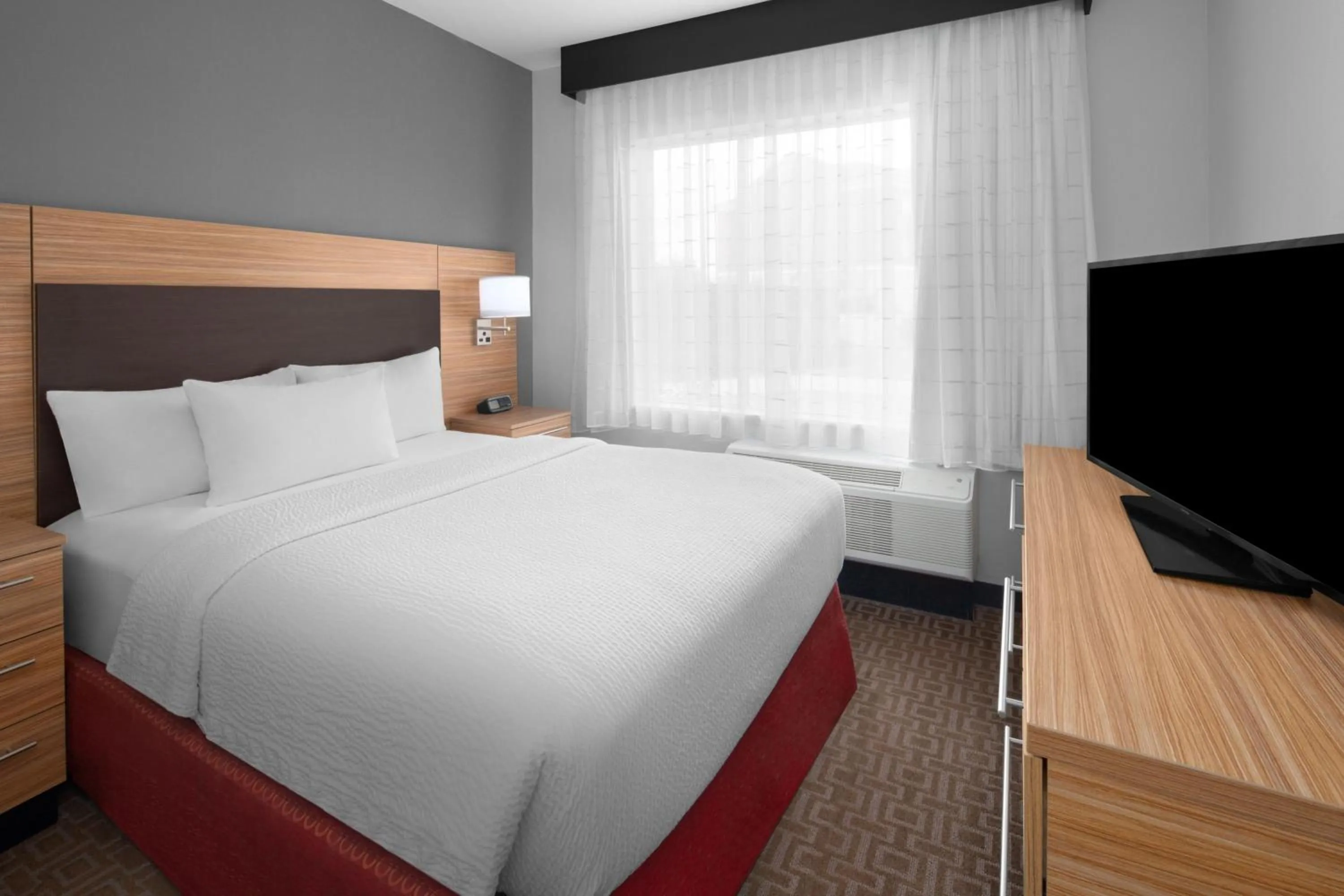 Bedroom, Bed in TownePlace Suites by Marriott Kingsville