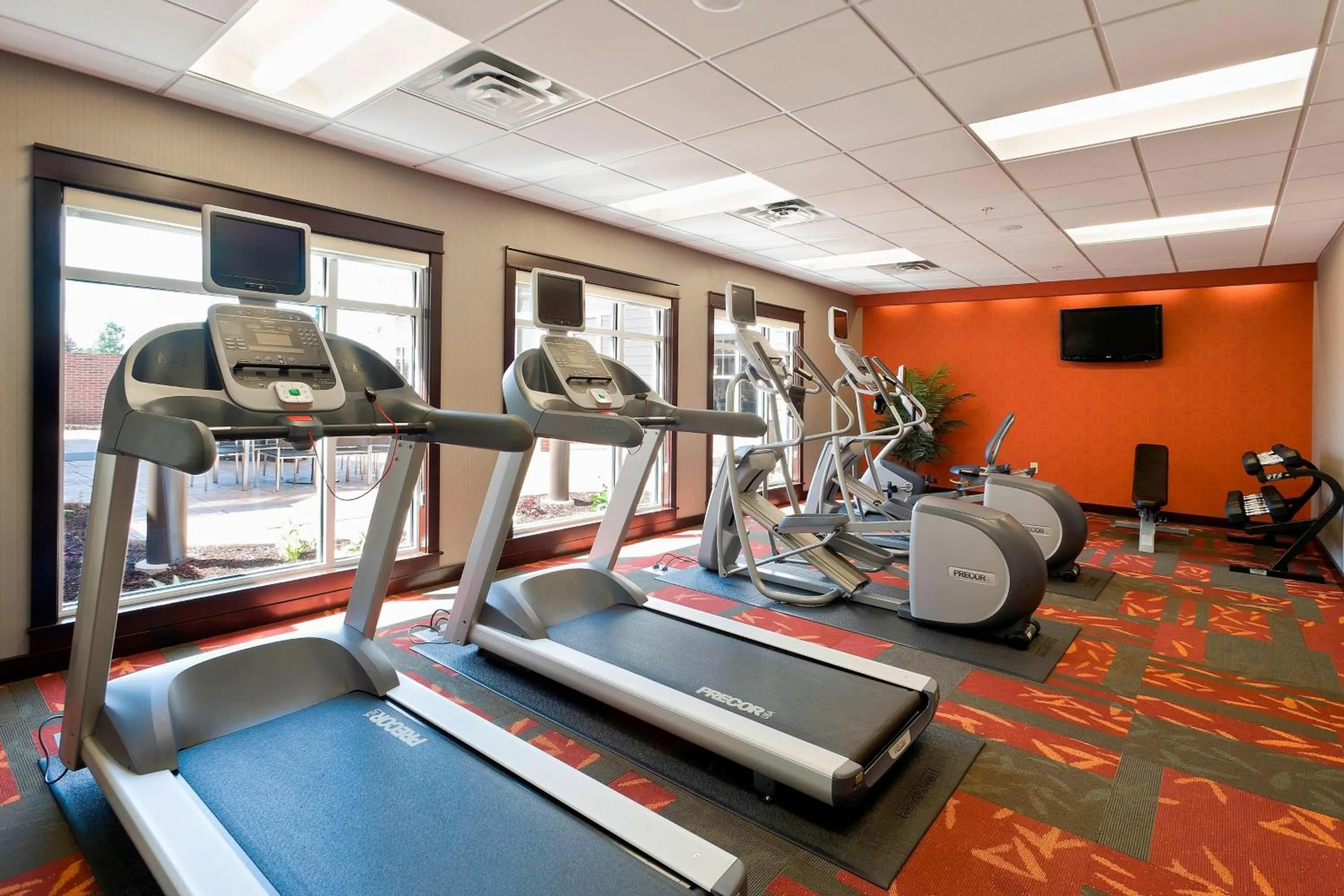 Fitness centre/facilities in Residence Inn Bismarck North