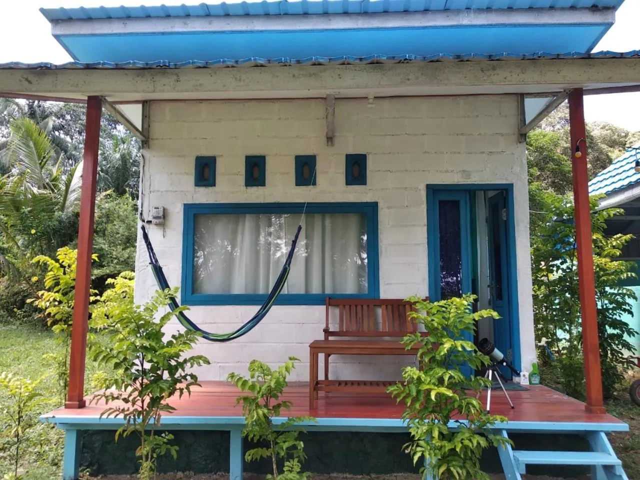 Property building in Tanjong Tinggi Cottage