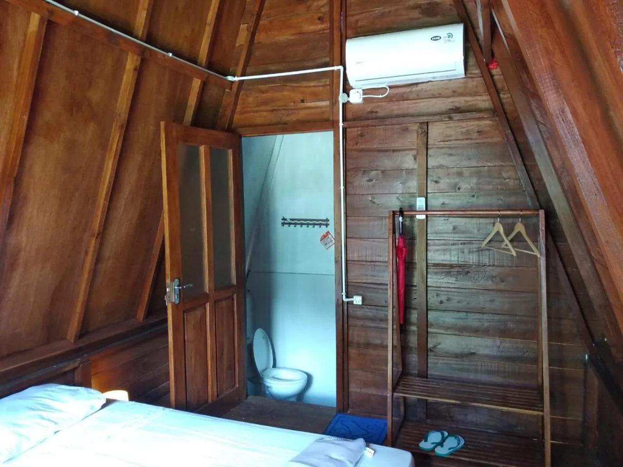 Toilet, Bed in Tanjong Tinggi Cottage