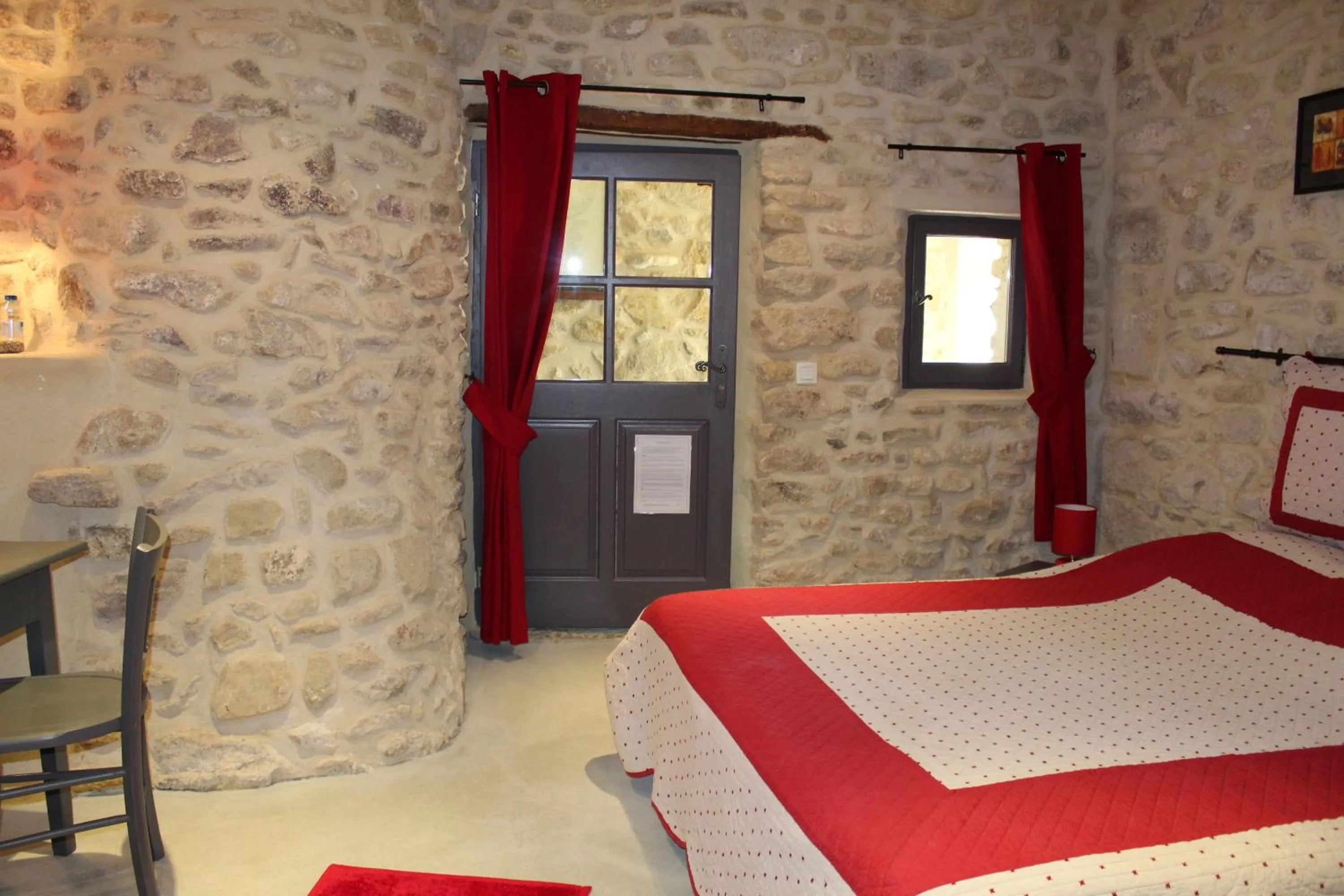 Bed in Les Logis de Paban