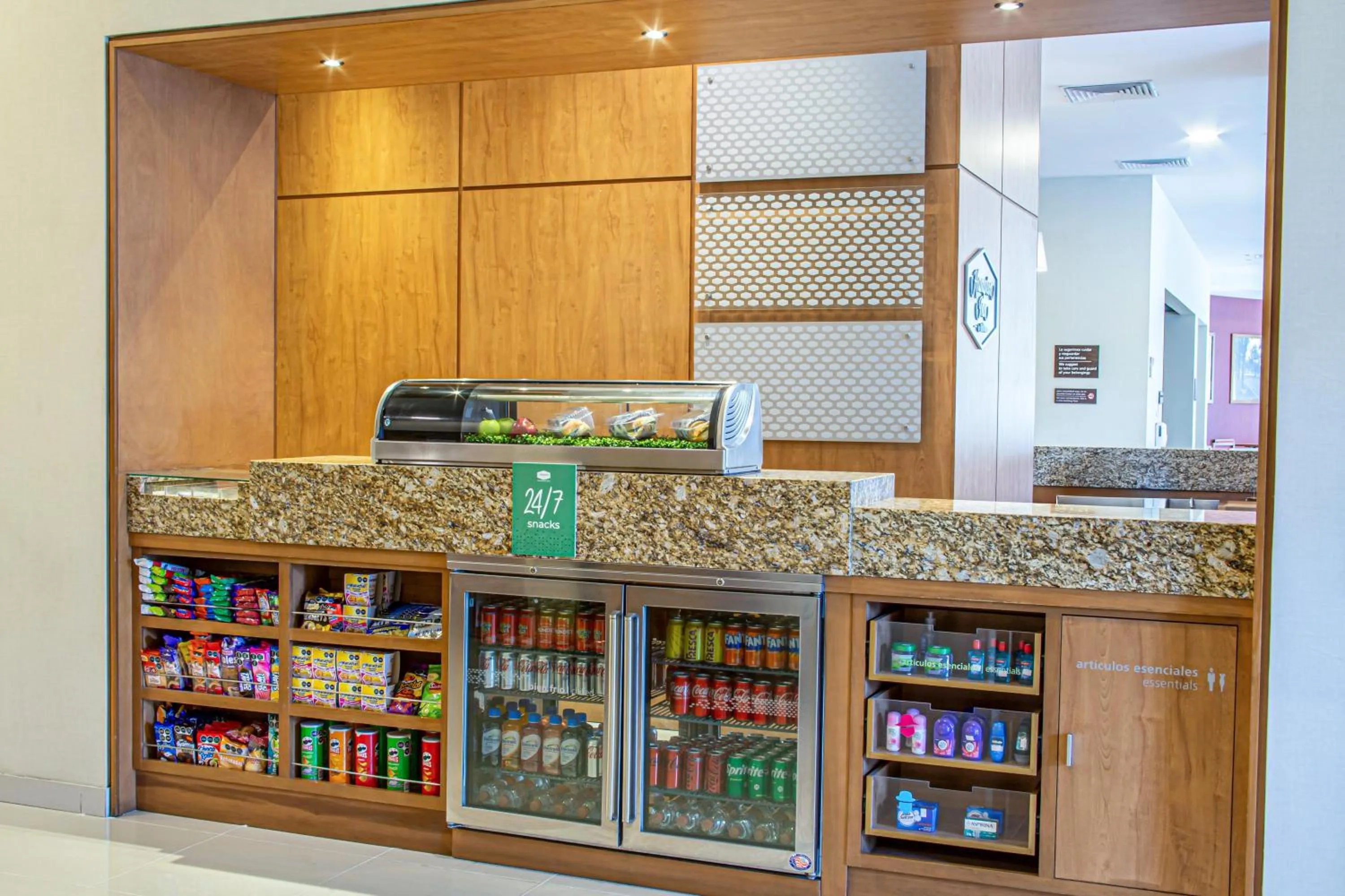 Restaurant/places to eat in Hampton by Hilton Guadalajara Expo