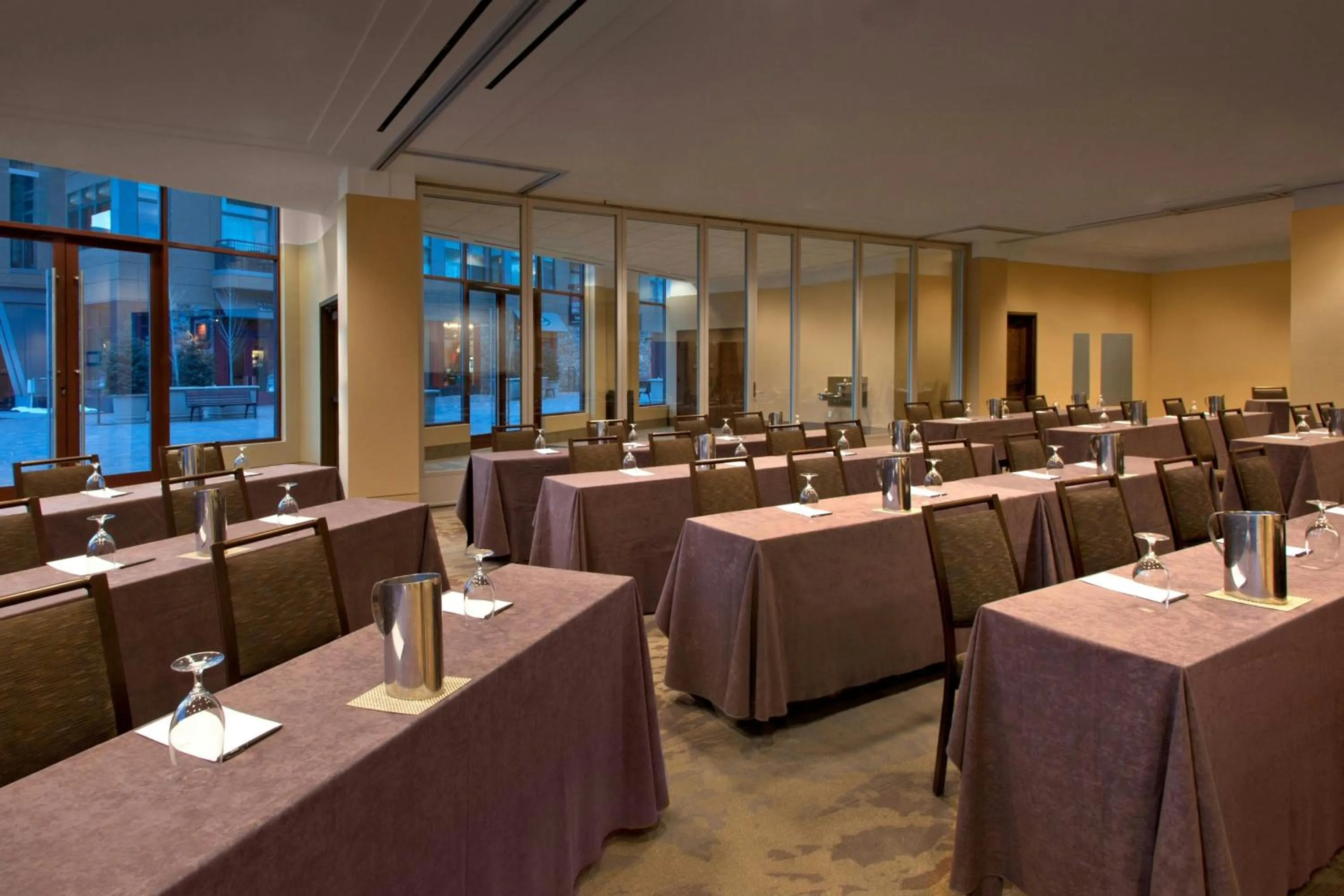 Meeting/conference room in The Westin Riverfront Resort & Spa, Avon, Vail Valley