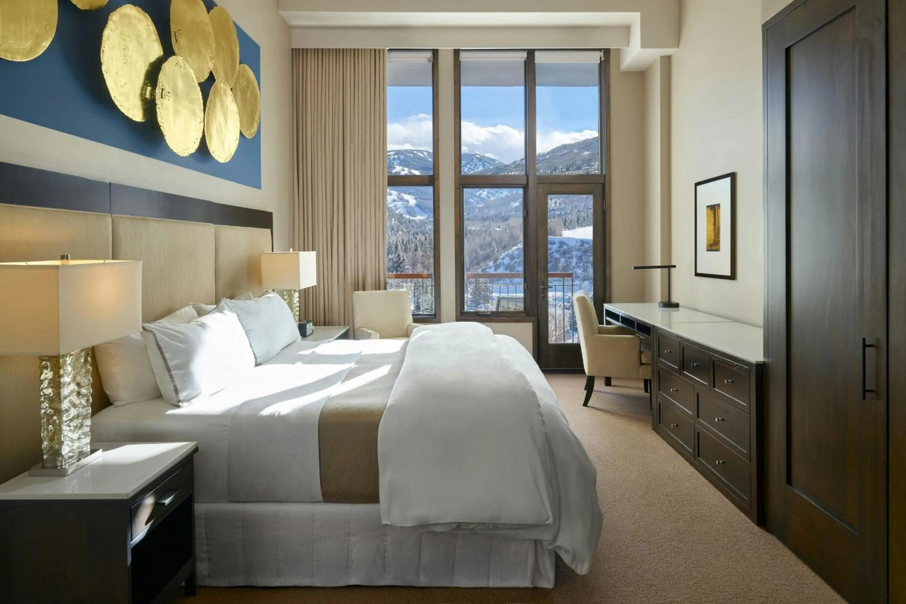 Bedroom, Bed in The Westin Riverfront Resort & Spa, Avon, Vail Valley