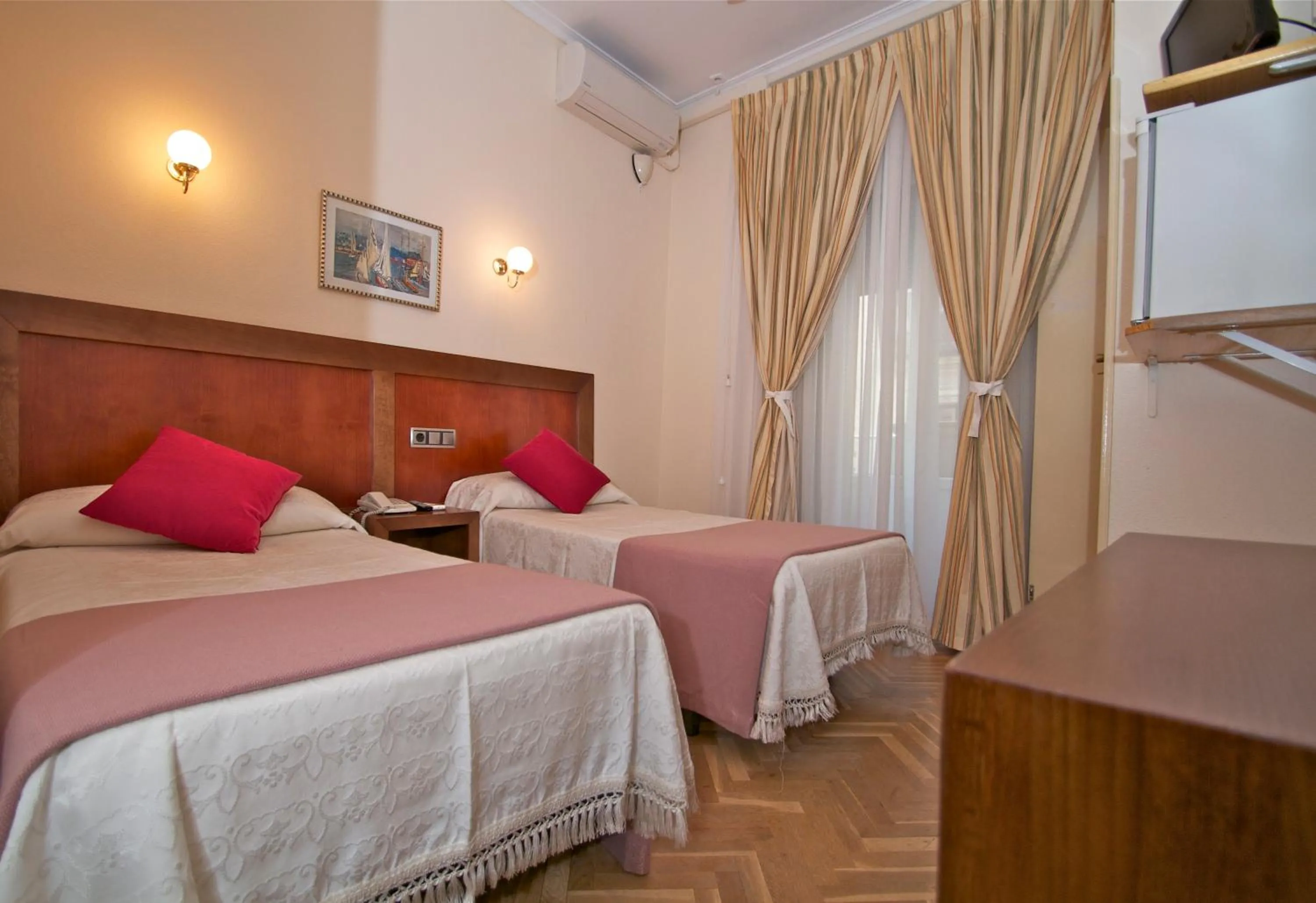 Hostal Greco Gran Vía Madrid