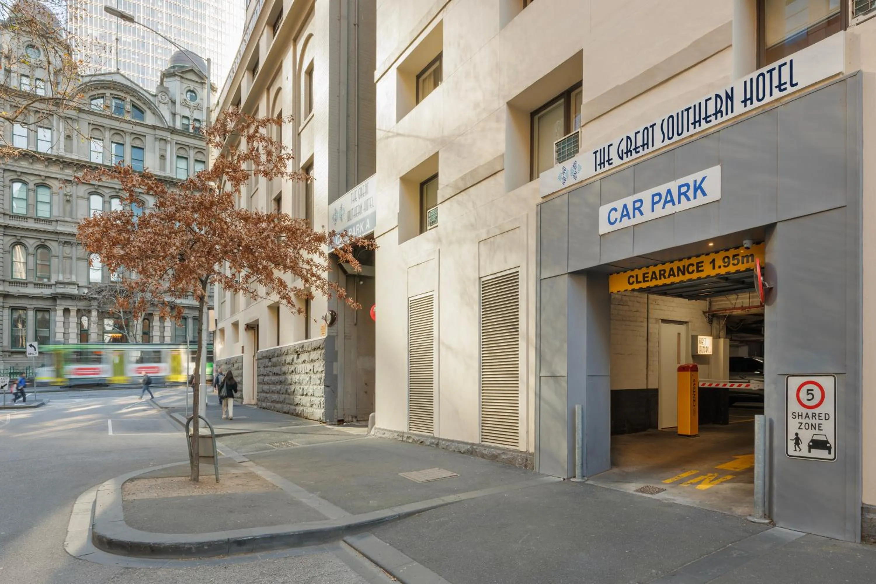 Parking in Great Southern Hotel Melbourne