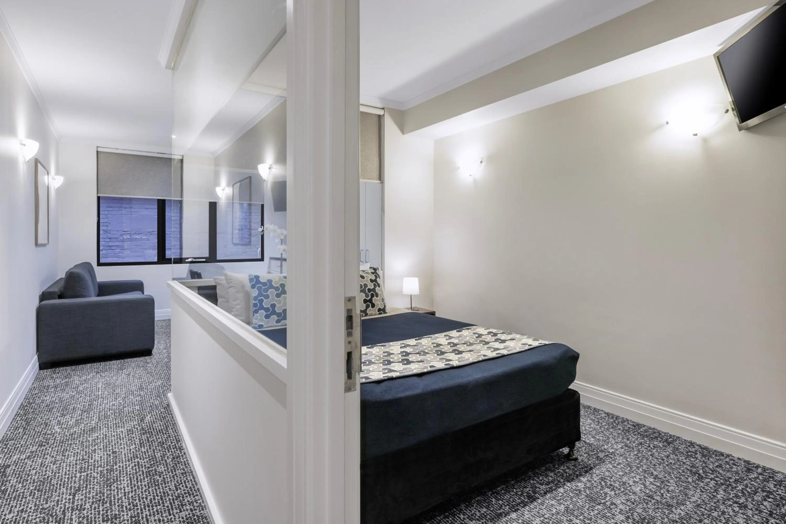 Bedroom, Bed in Great Southern Hotel Melbourne