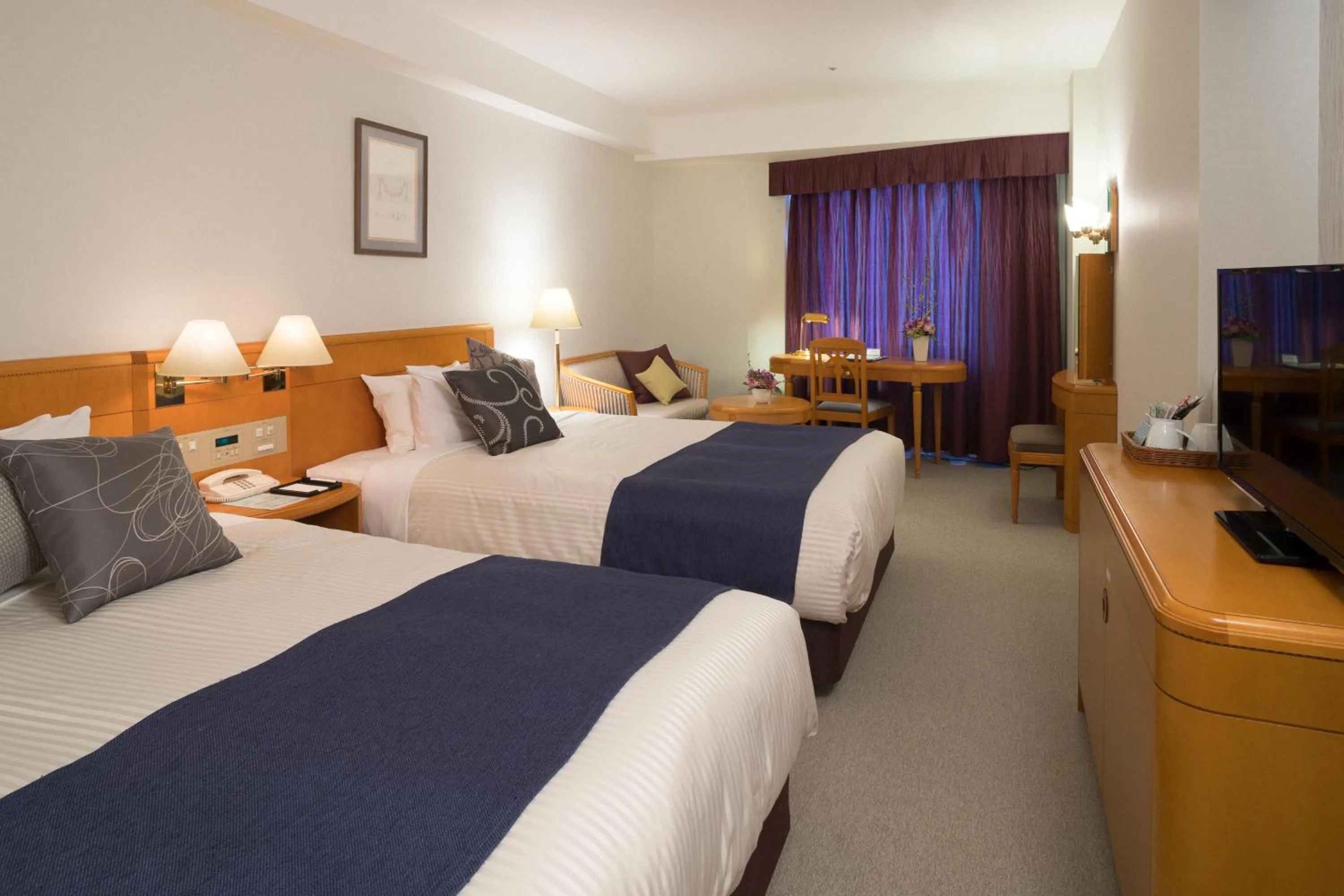 Bed in Kanazawa New Grand Hotel Premier