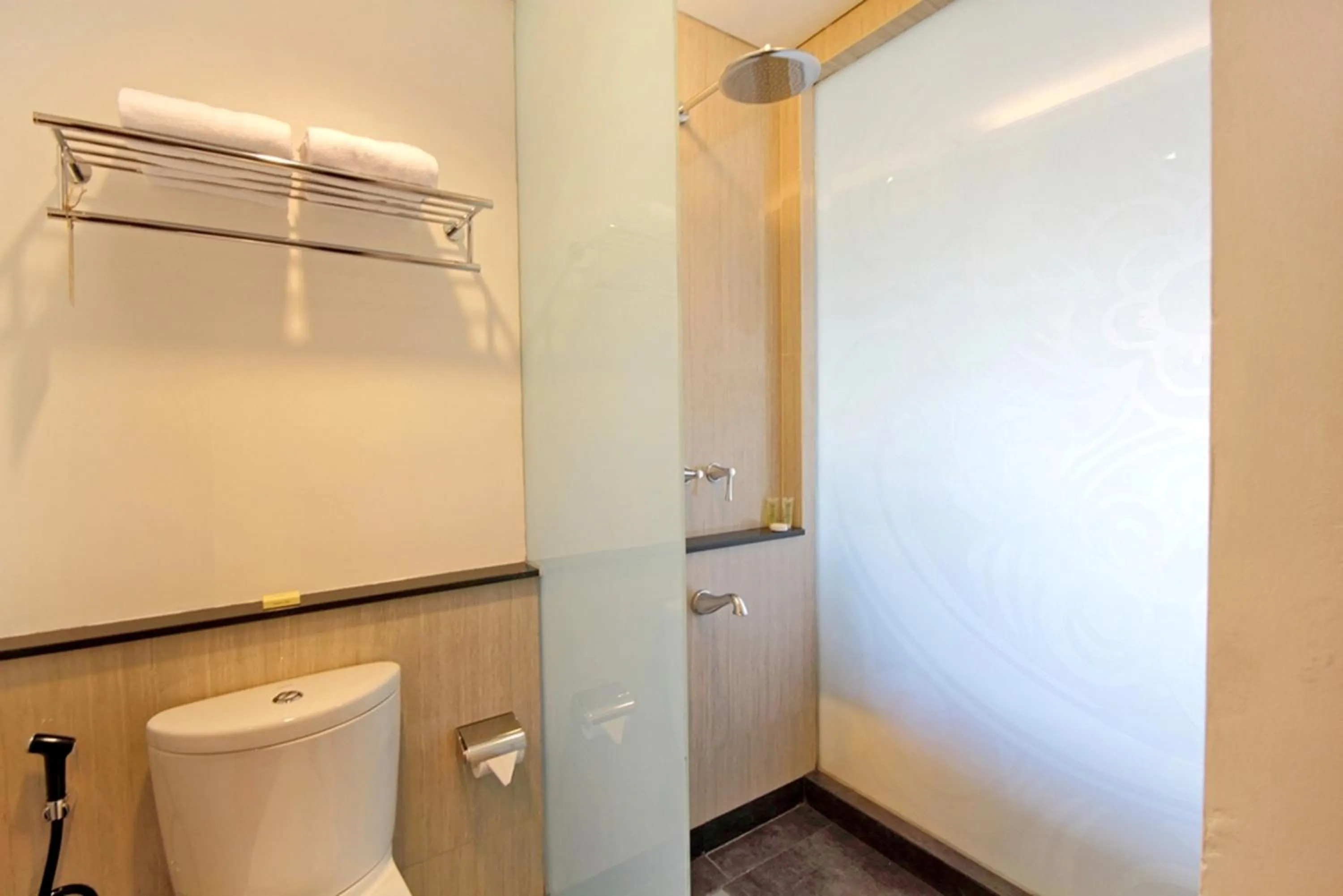 Bathroom in Hotel Santika Siligita Nusa Dua