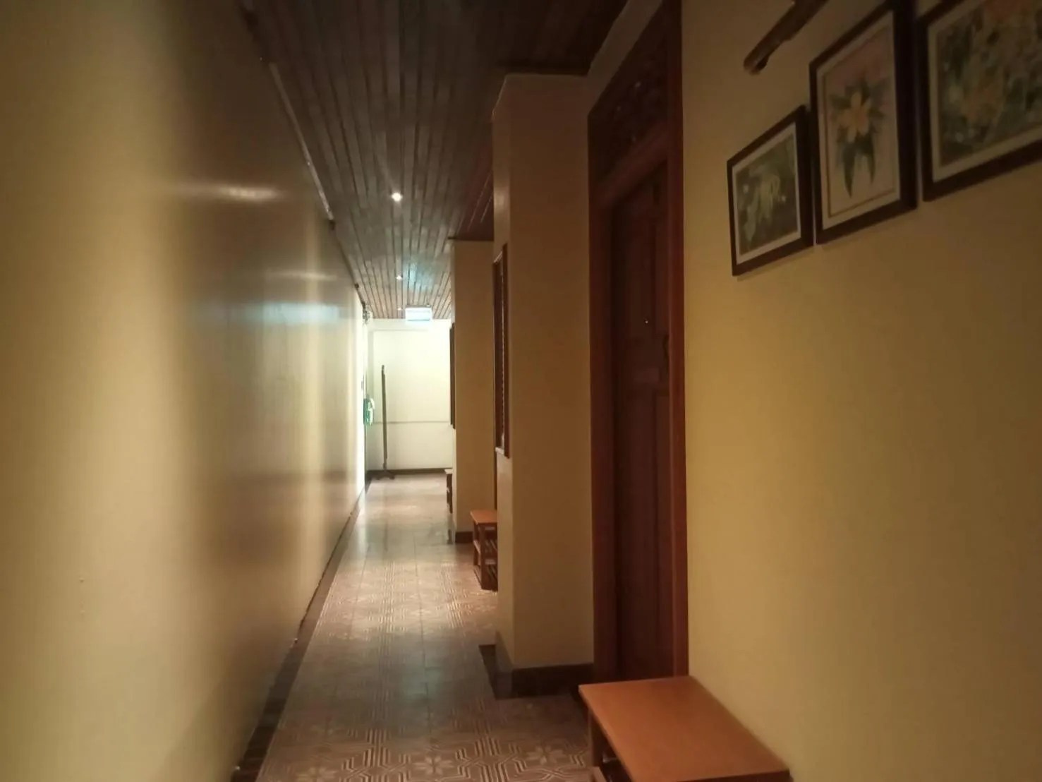 Property building in Sripat Guesthouse SHA Extra Plus