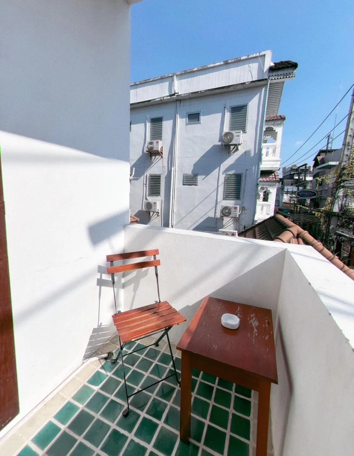 Balcony/Terrace in Sripat Guesthouse SHA Extra Plus