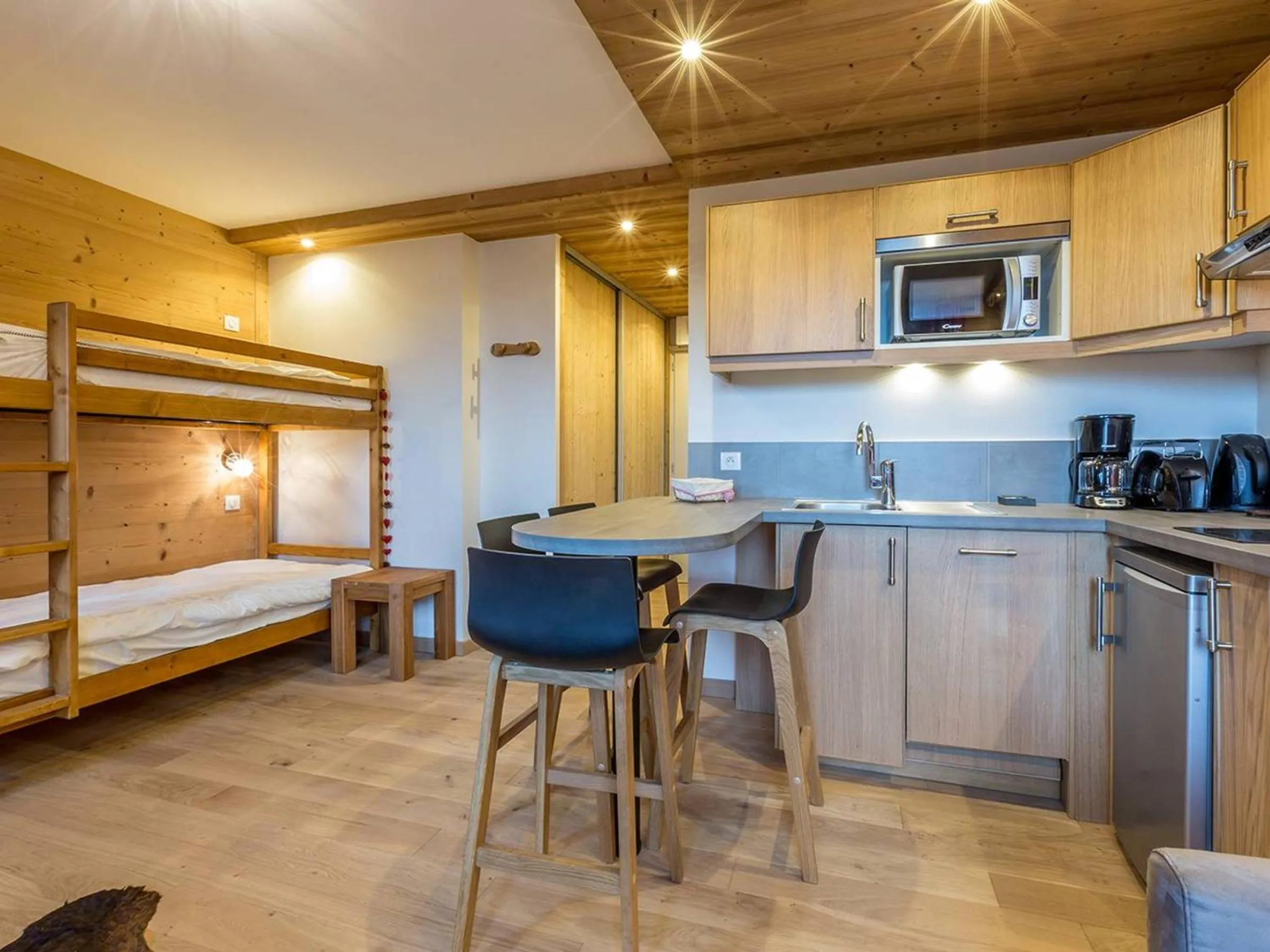 Appartement rénové au cœur de Méribel, proche des pistes - FR-1-355-108