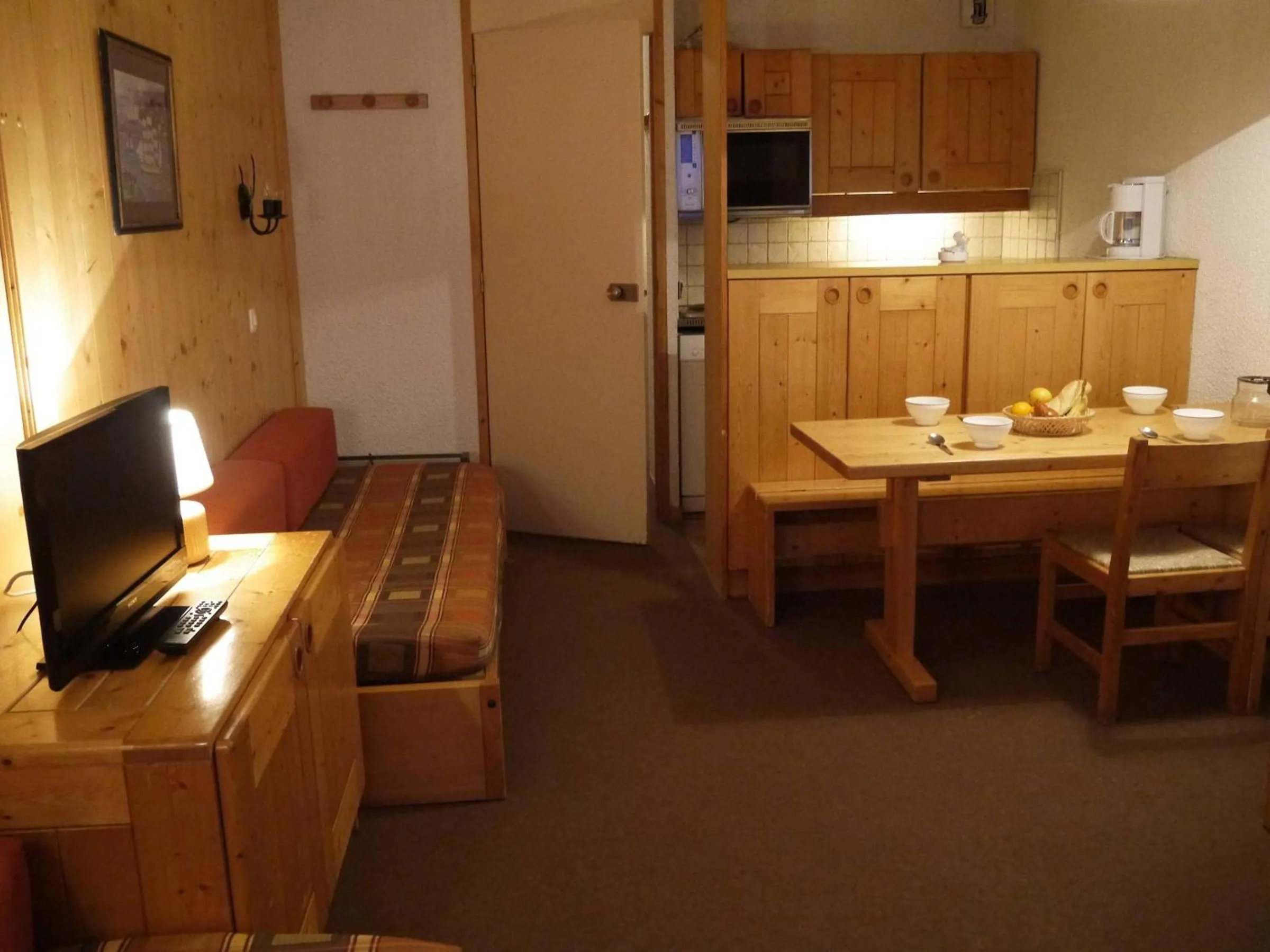 Appartement cosy 36m² pour 5 pers., balcon sud-ouest, au pied des pistes, Laitelet, Les Allues - FR-1-355-123