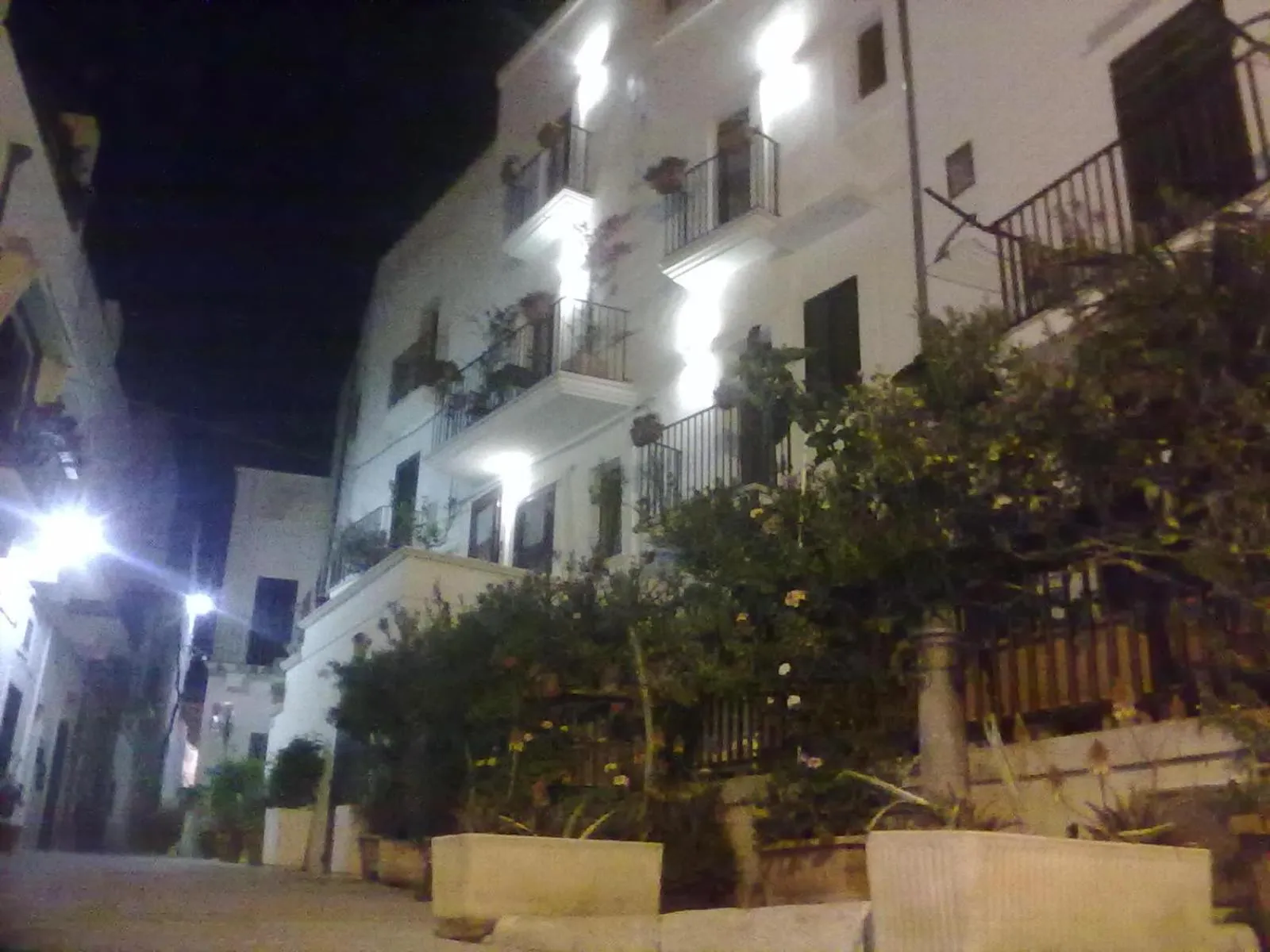 Quiet street view in Tra le Mura