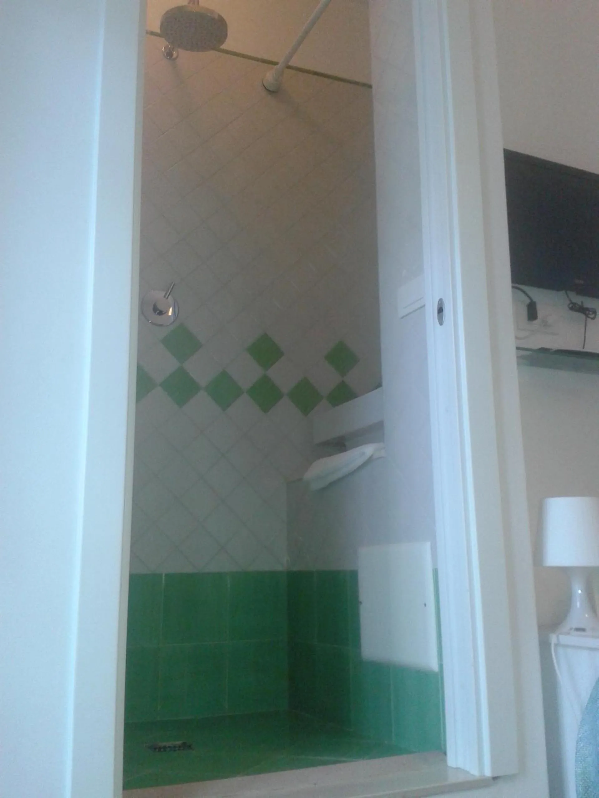 Shower in Tra le Mura