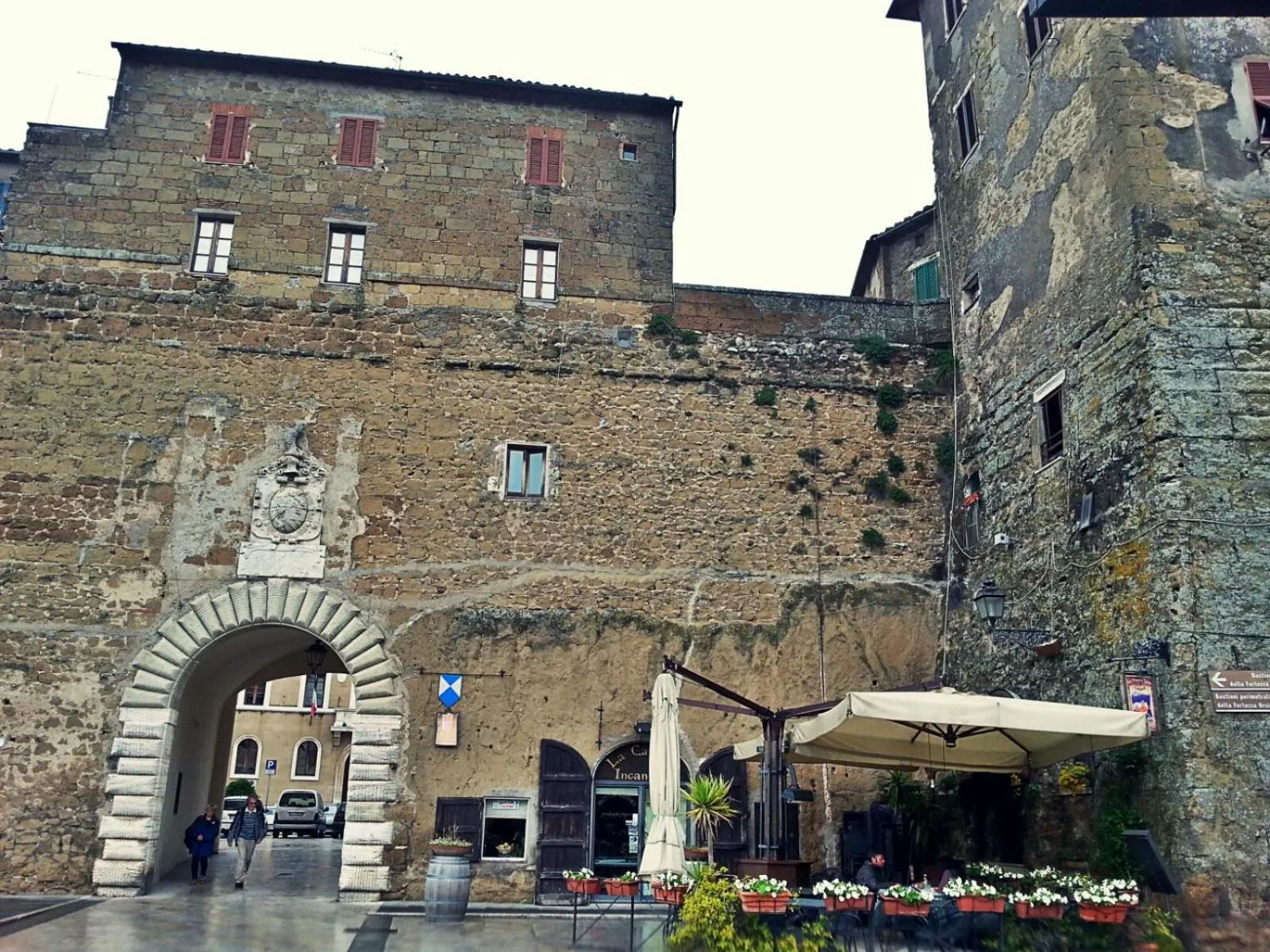 Restaurant/places to eat in Affittacamere La Magica Torre