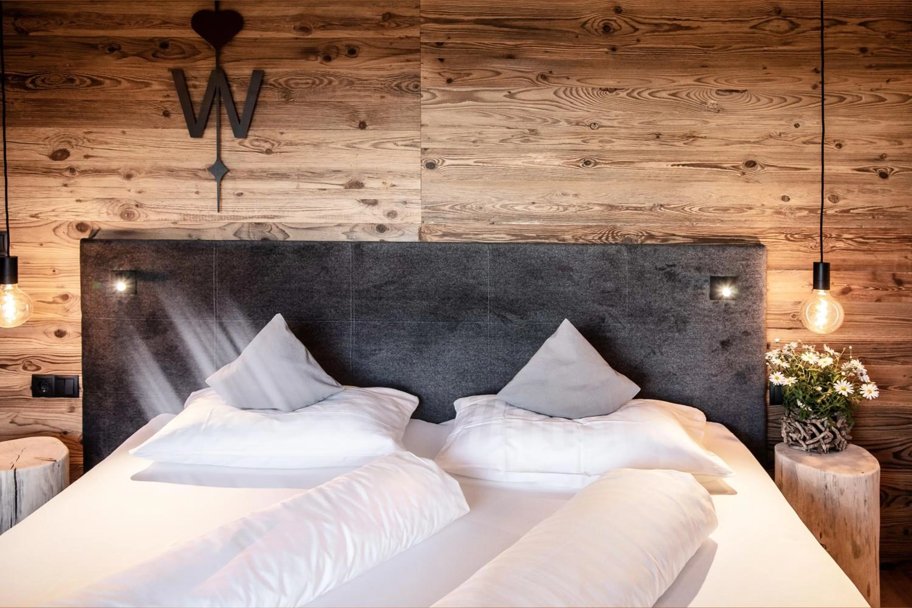 Bedroom, Bed in Appartement- und Wellnesshotel Winkler