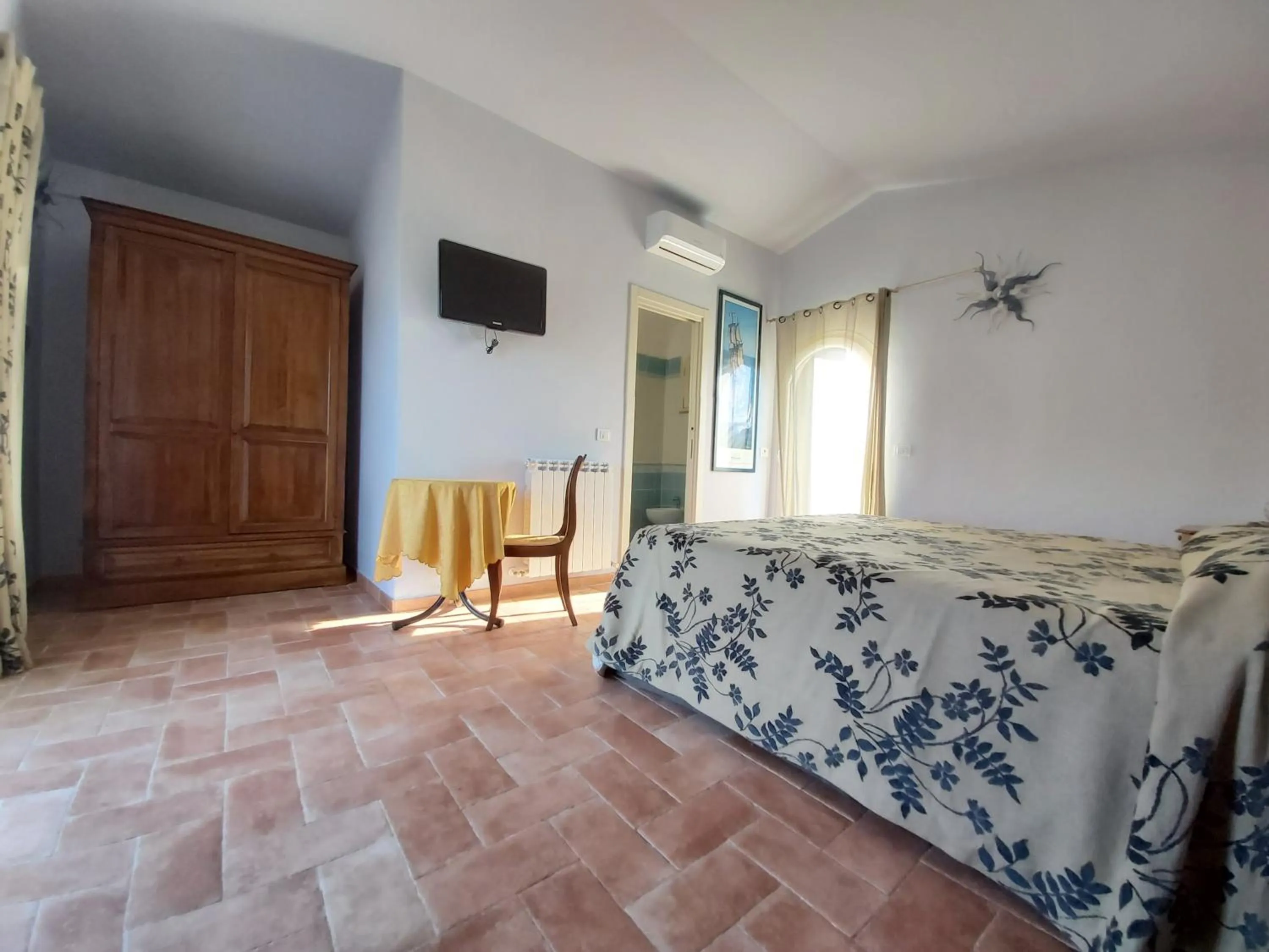 Photo of the whole room, Bed in Agriturismo - B&B L'Acquacotta