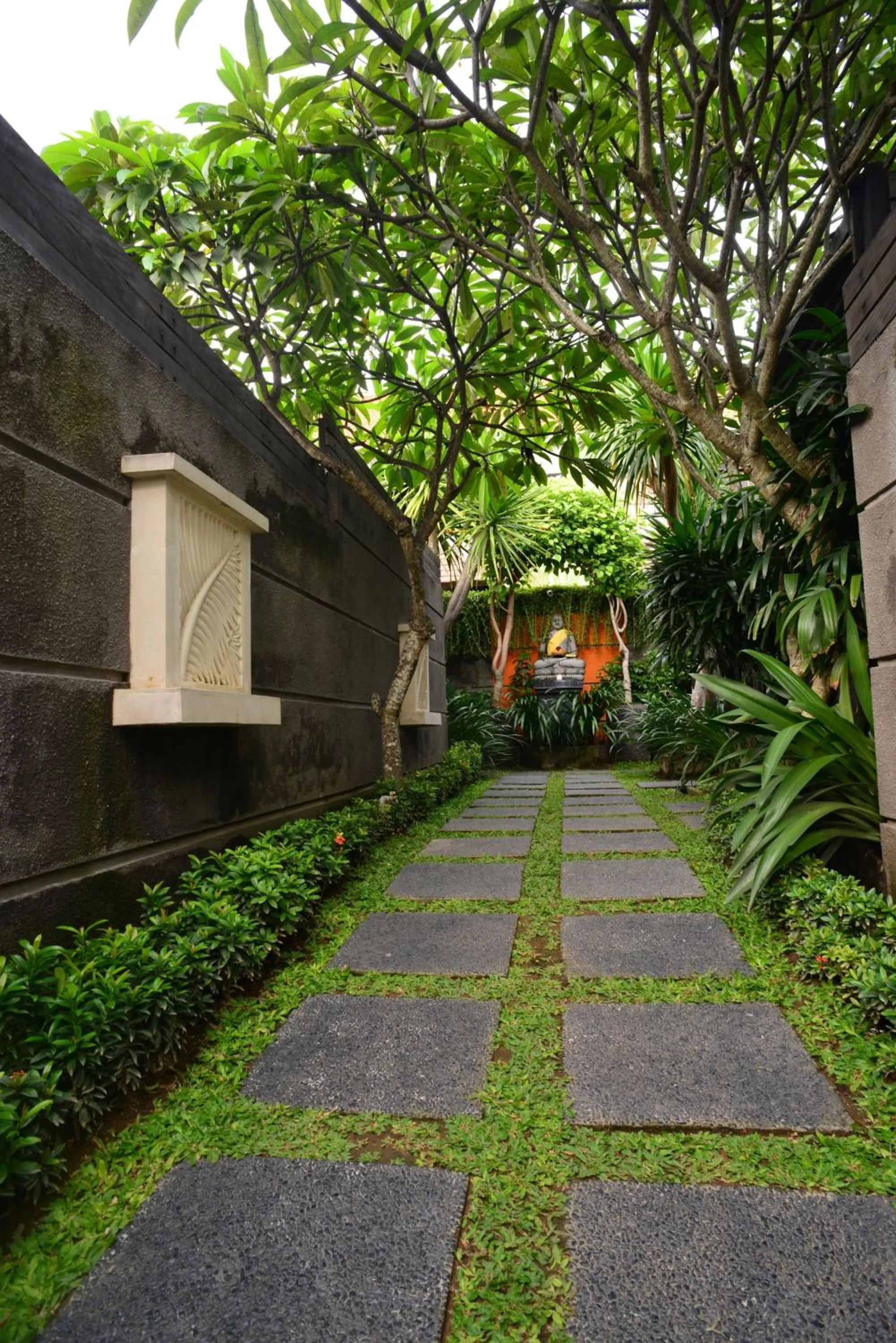 Garden in Nyuh Bali Villas