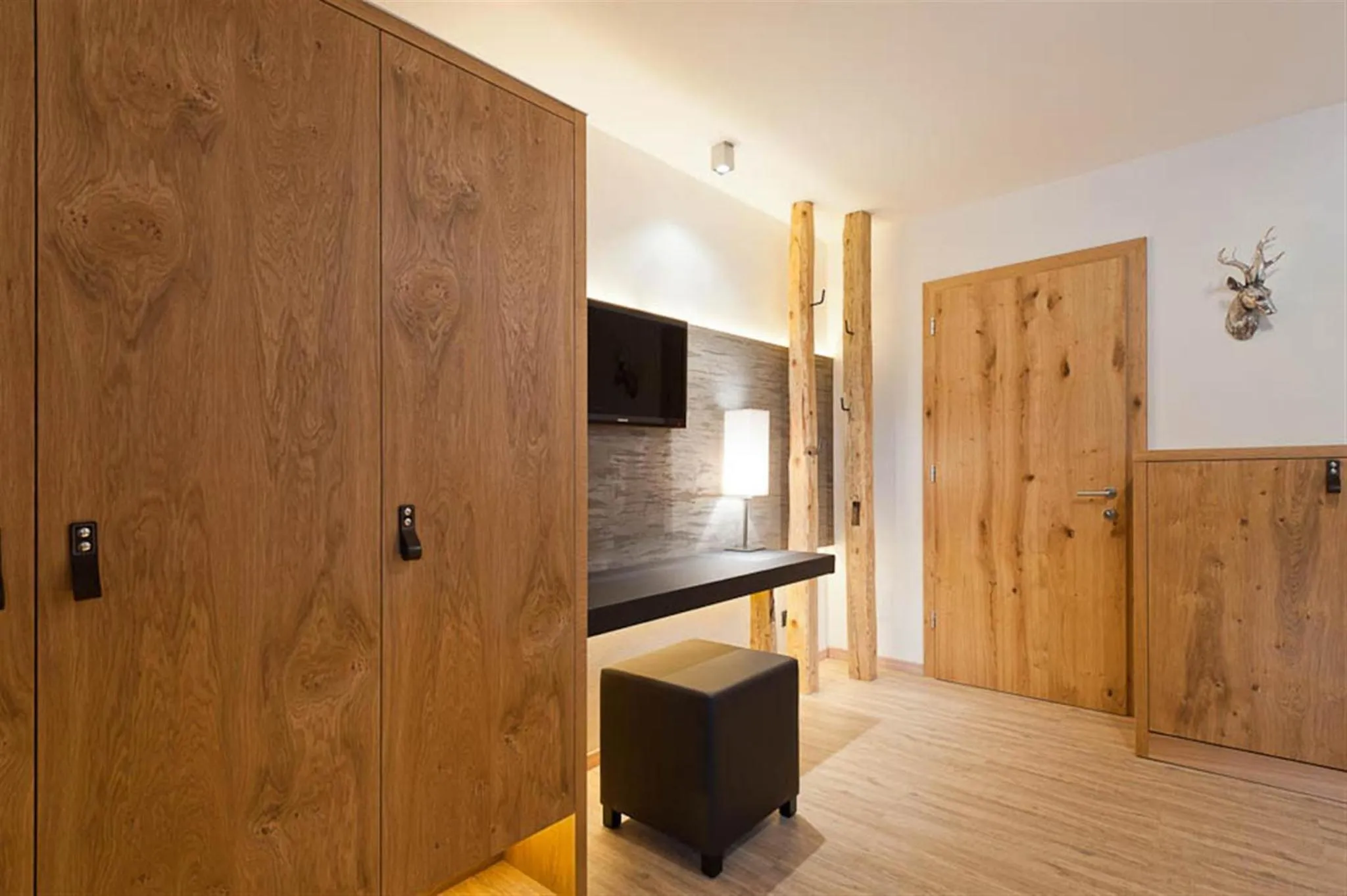 TV and multimedia in Burgus - Design Suites & Apartments