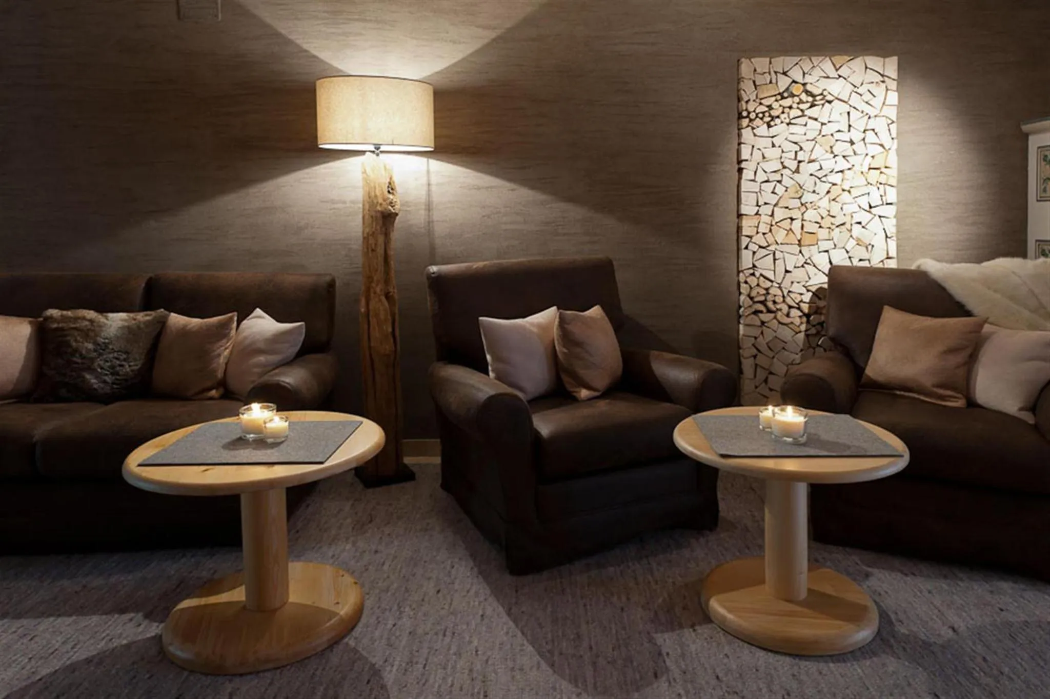 Lobby or reception in Burgus - Design Suites & Apartments