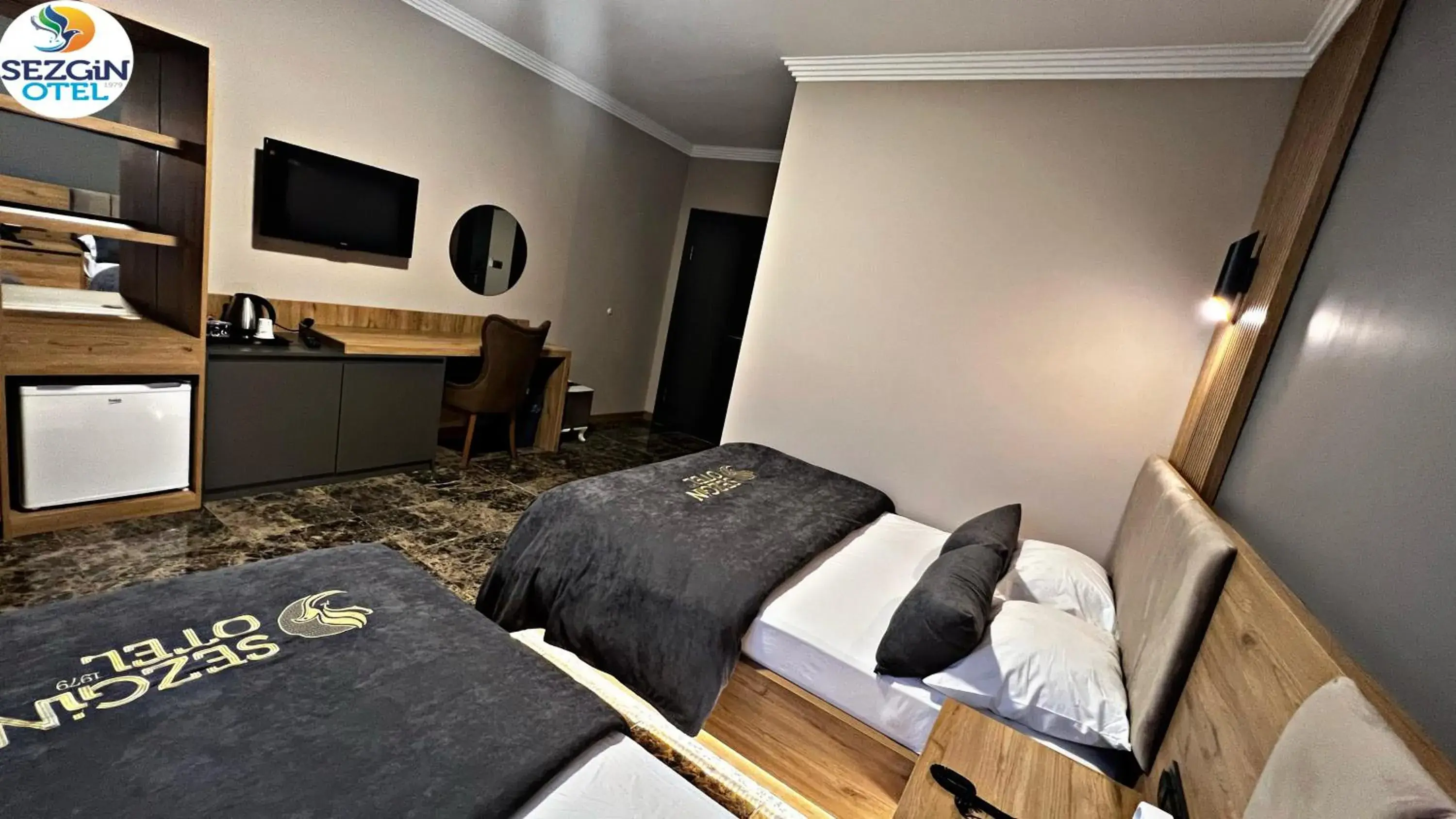 Connecting Family Room with Lake View in Sezgin Hotel Connecting Family Room with Lake View in Sezgin Hotel