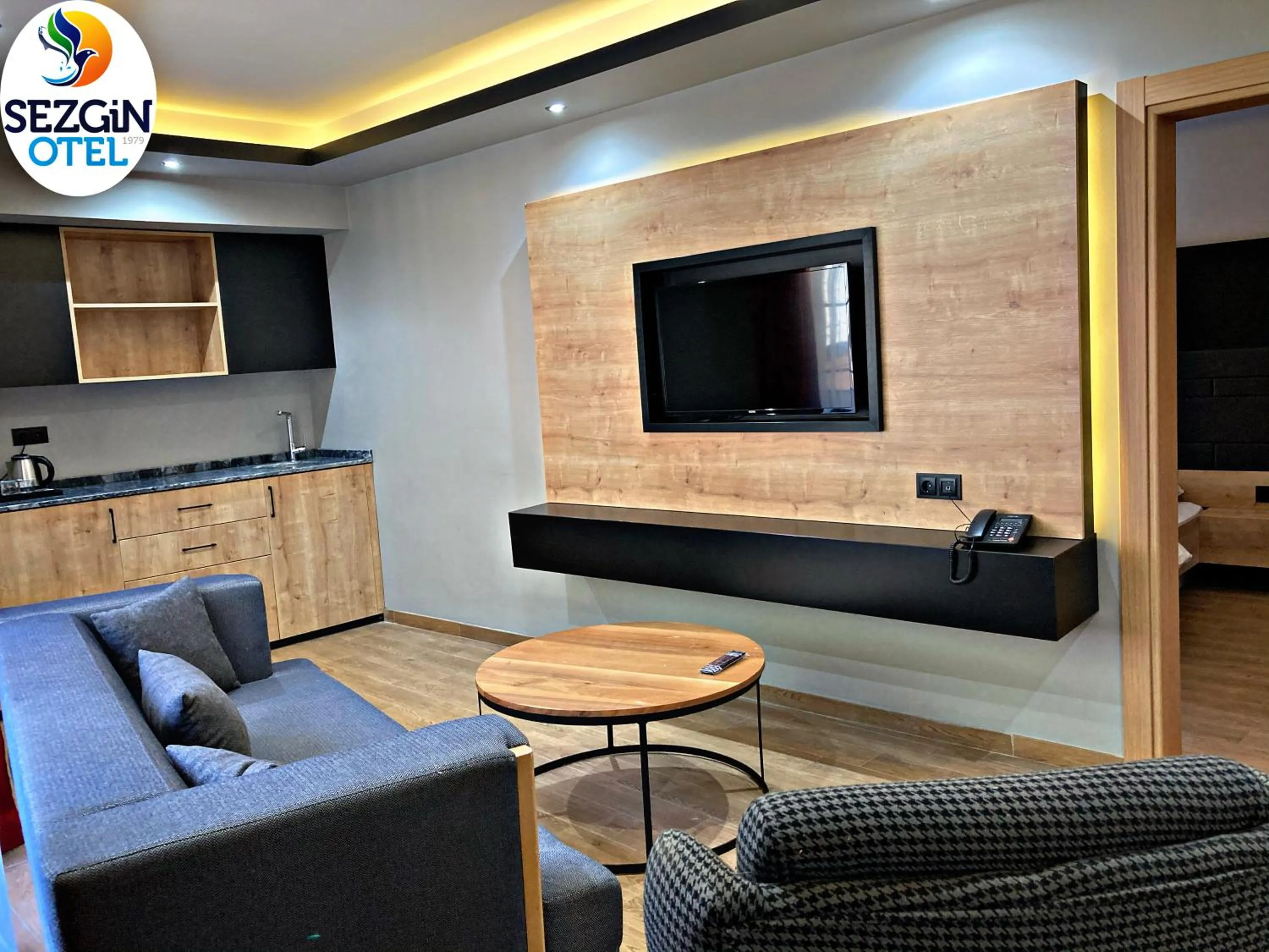 Seating area in Sezgin Hotel