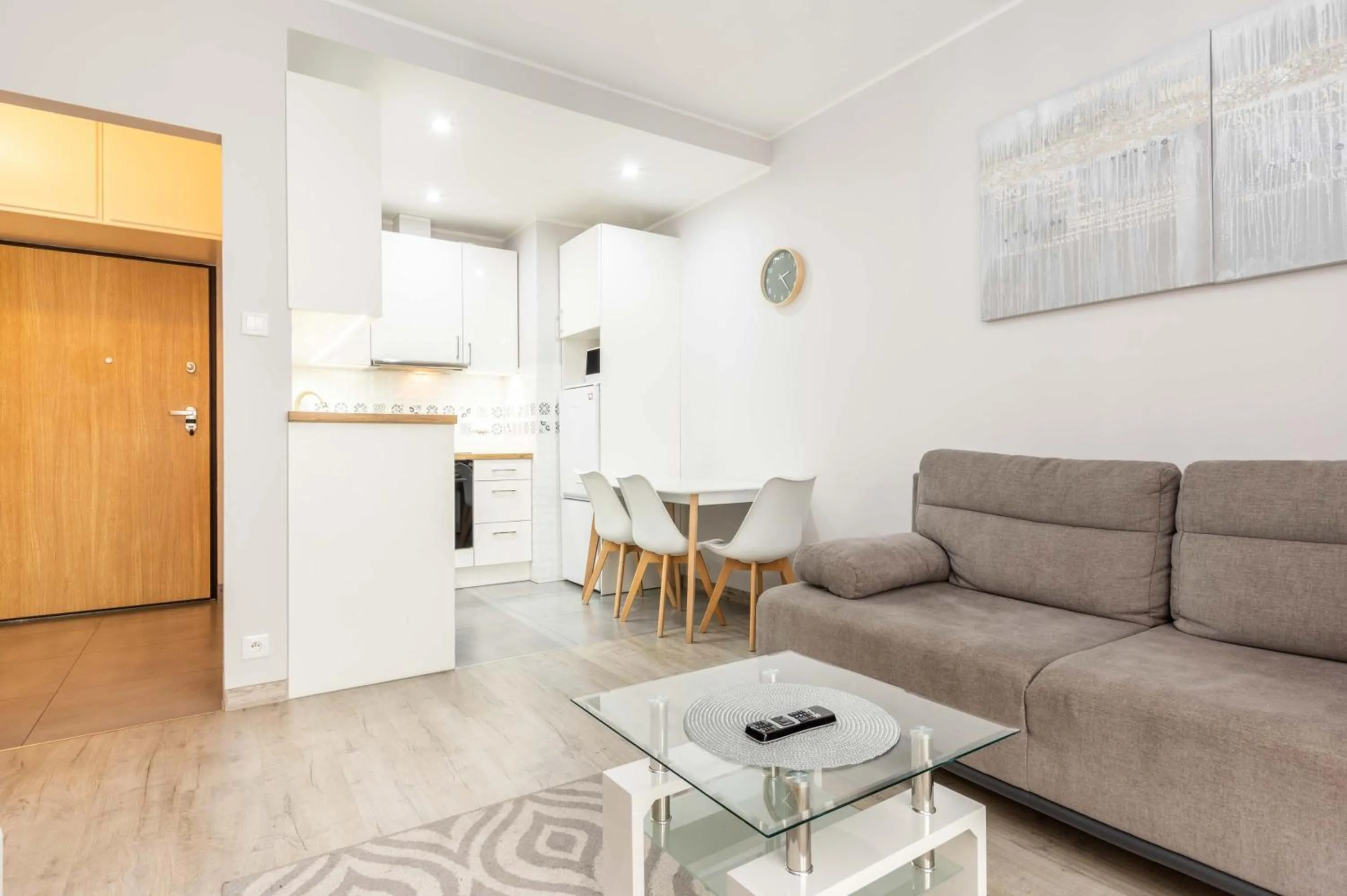 Superior Apartment in Galeria Rondo Wiatraczna Apartments