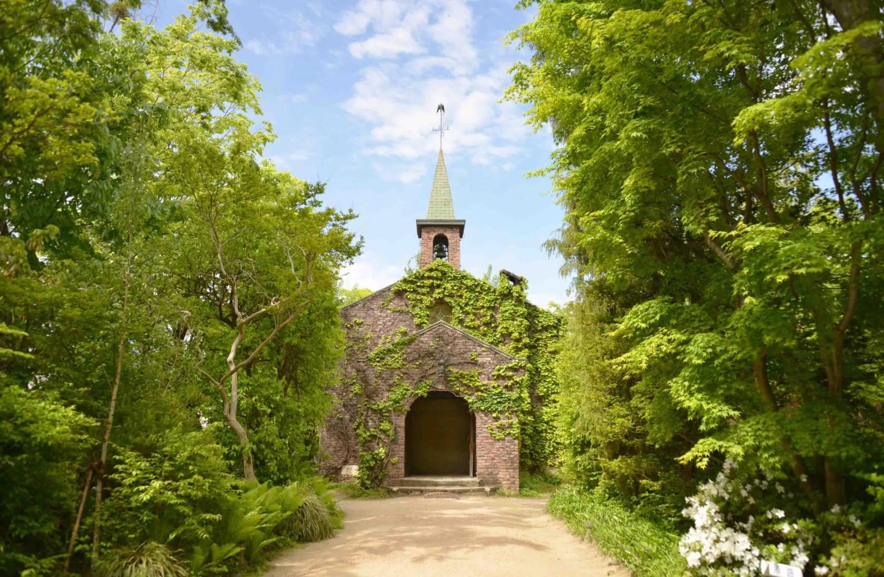 Nearby landmark in Hotel Tamanoyu