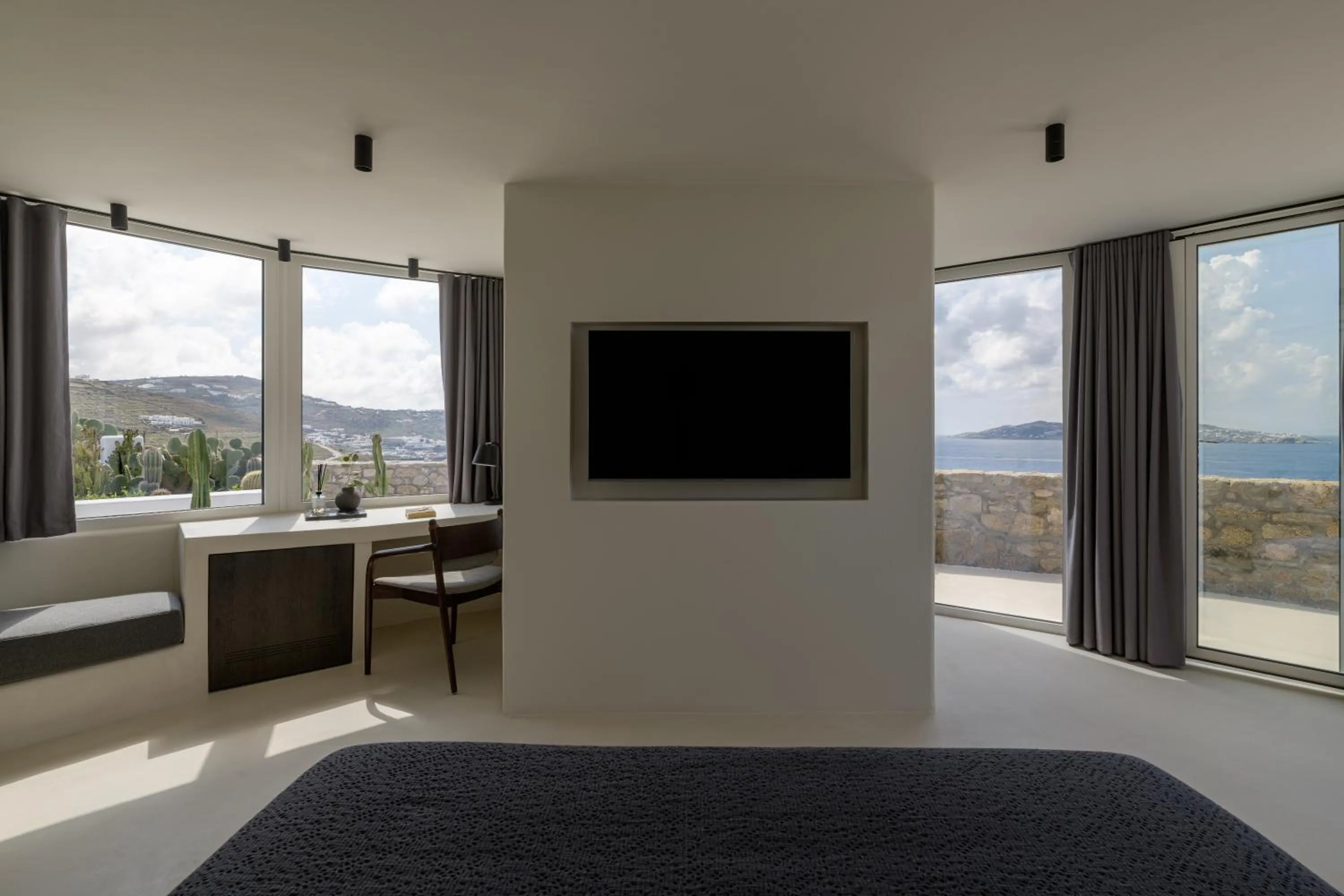 Bed in Rocabella Mykonos Hotel