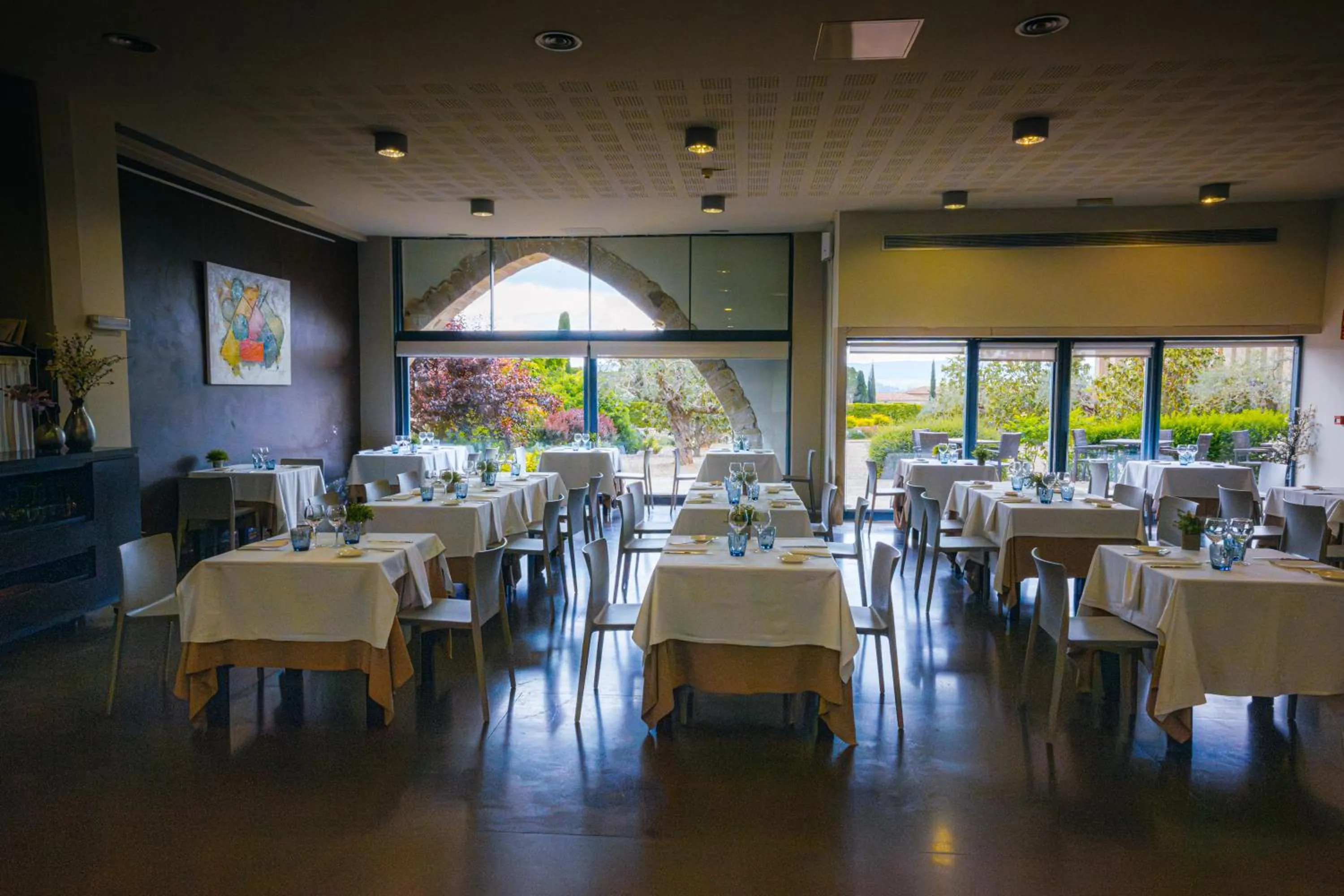 Restaurant/places to eat in Hostatgeria de Poblet