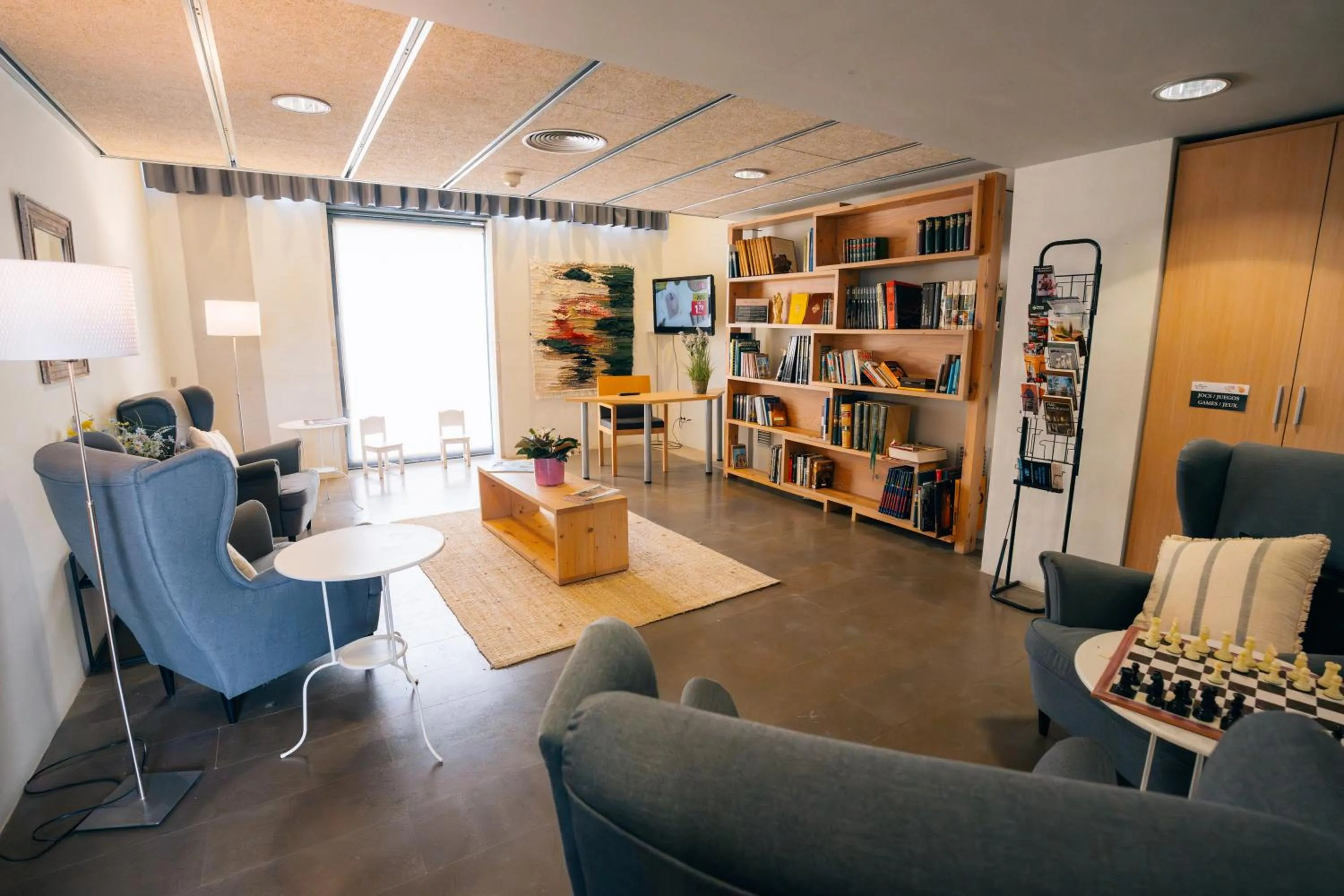 Library in Hostatgeria de Poblet