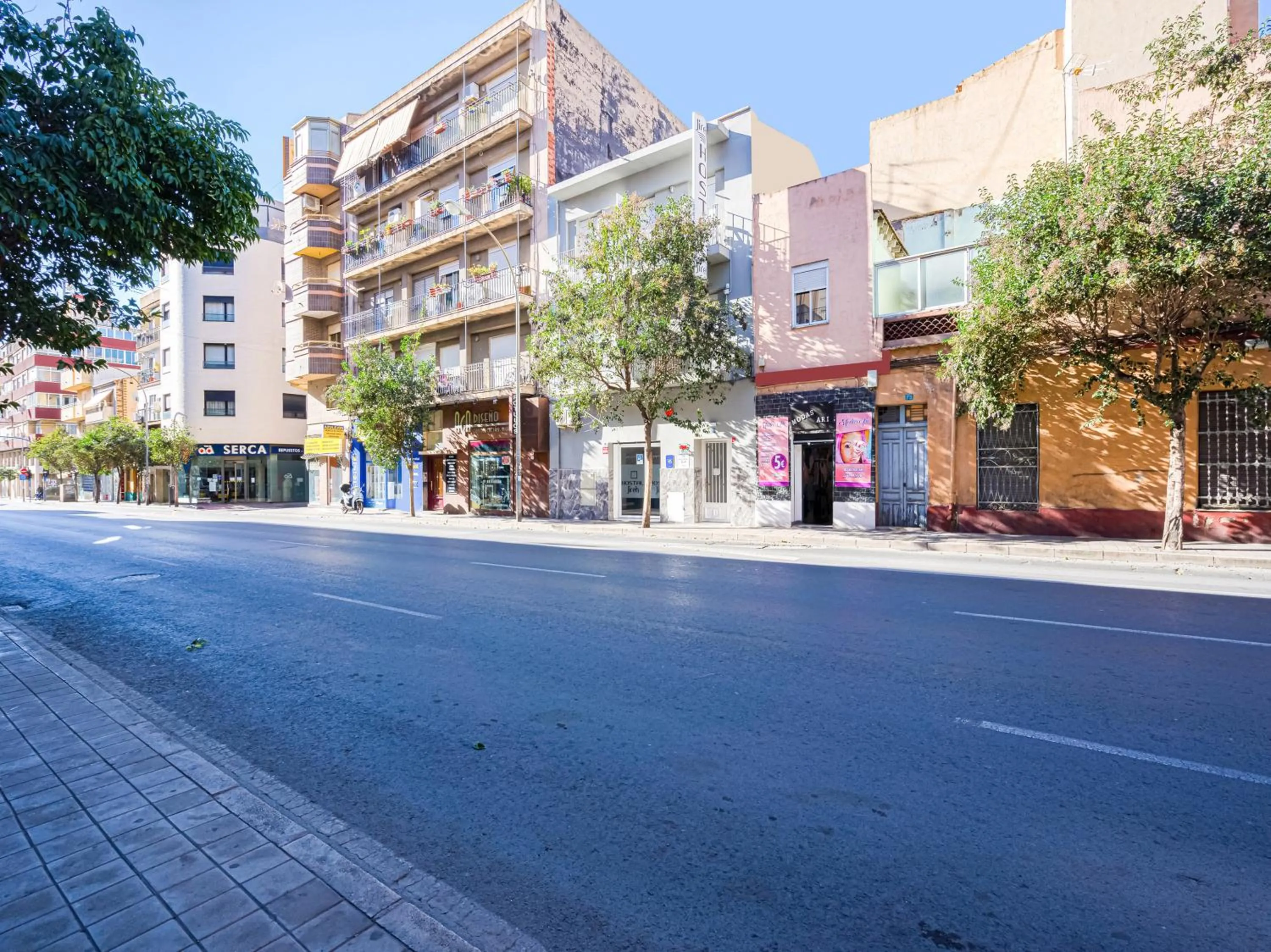 Property building in Hostal Jireh