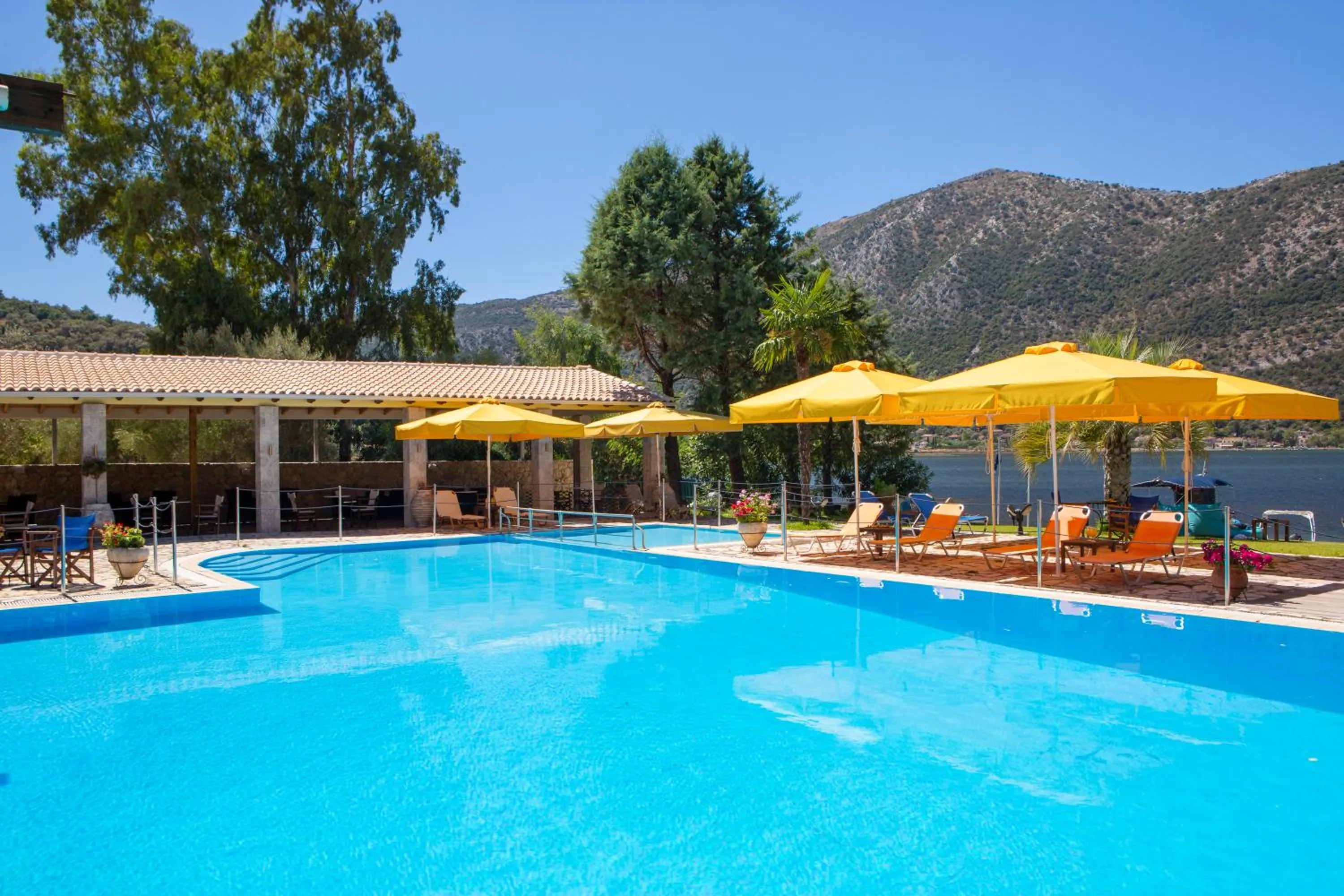 Area and facilities in Cleopatra Beach