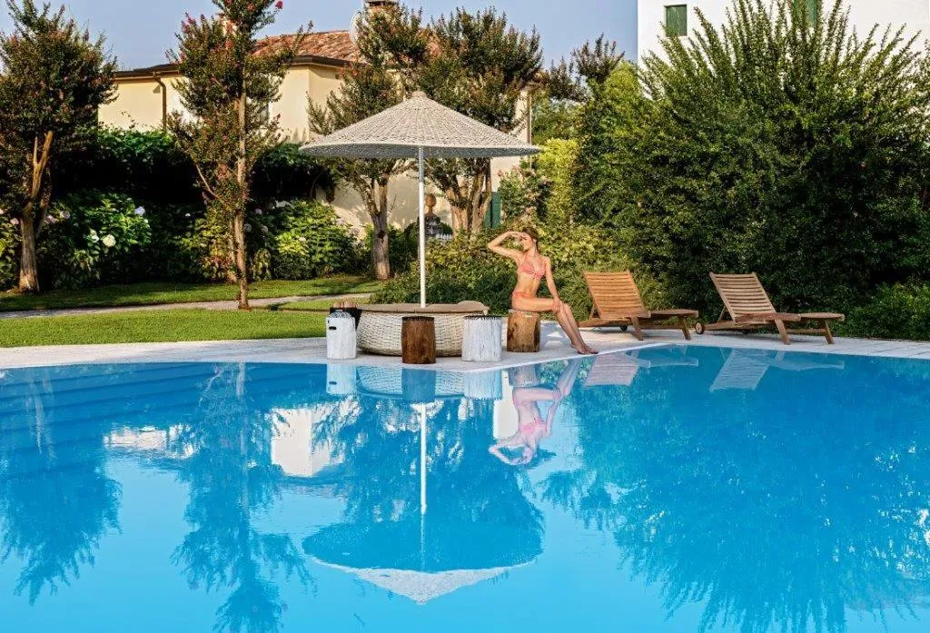 Swimming pool in Villa Foscarini Cornaro