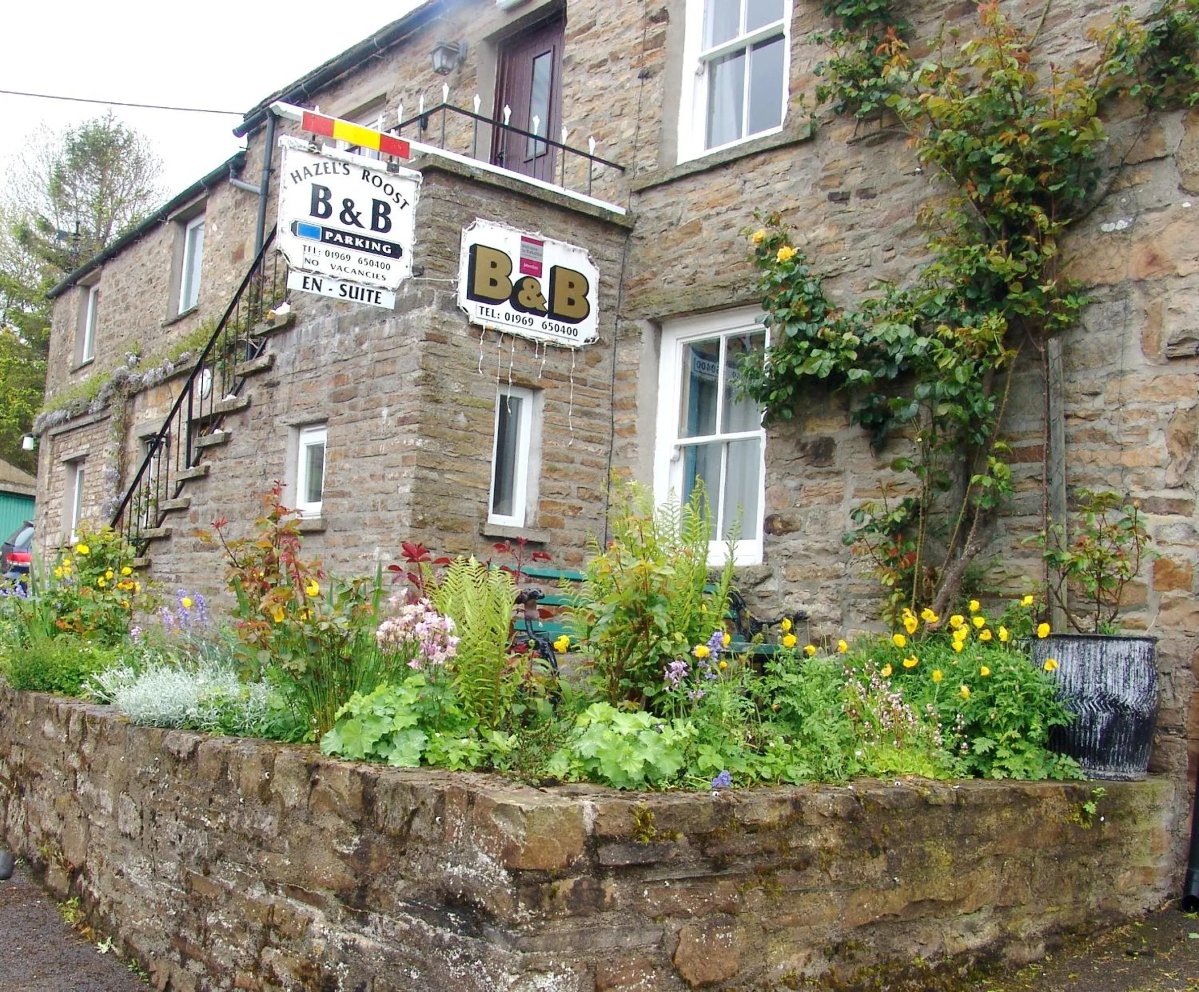 Facade/entrance in Hazels Roost B&B
